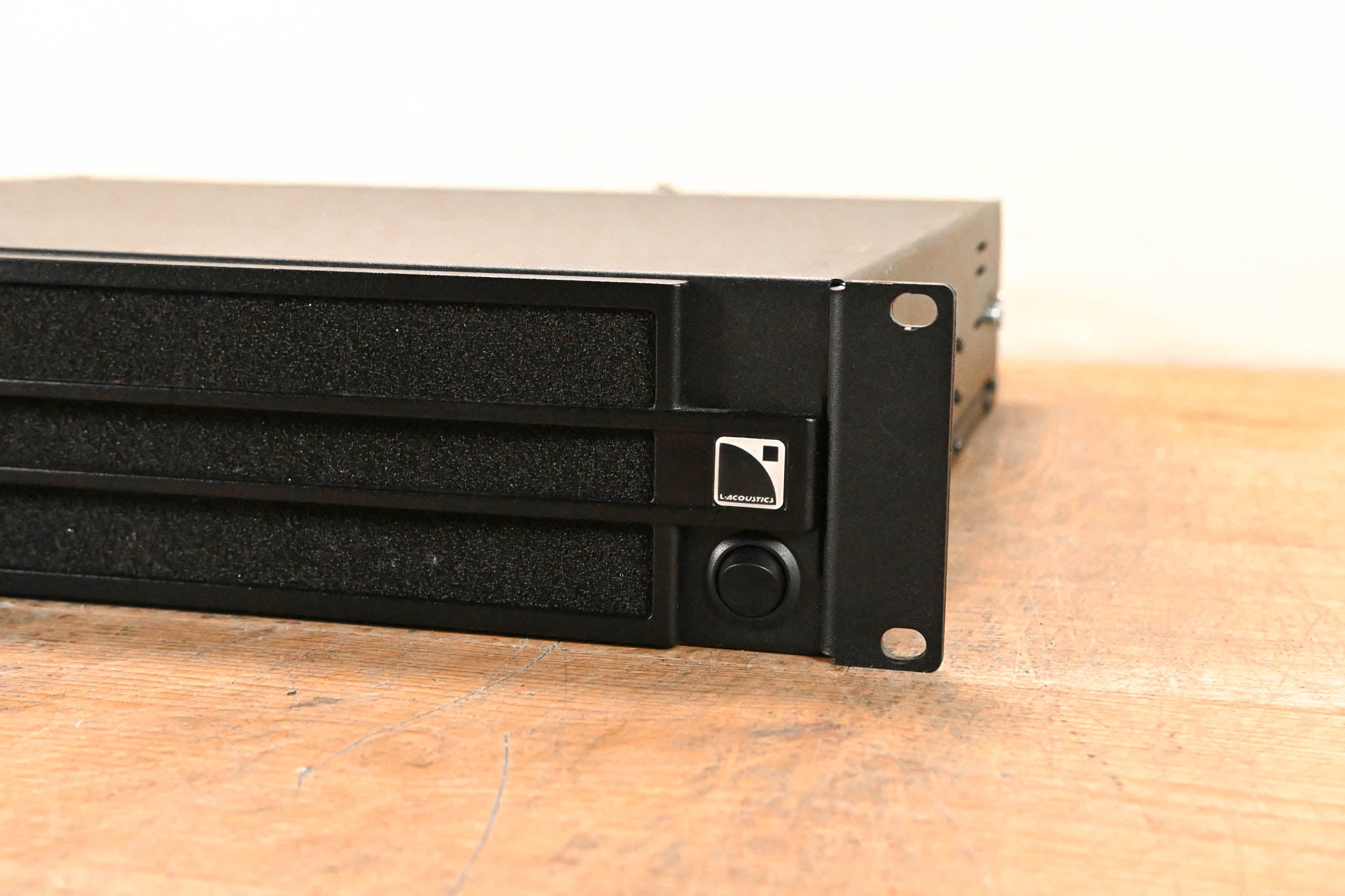 L-Acoustics LA8 US Four-Channel Amplified Controller