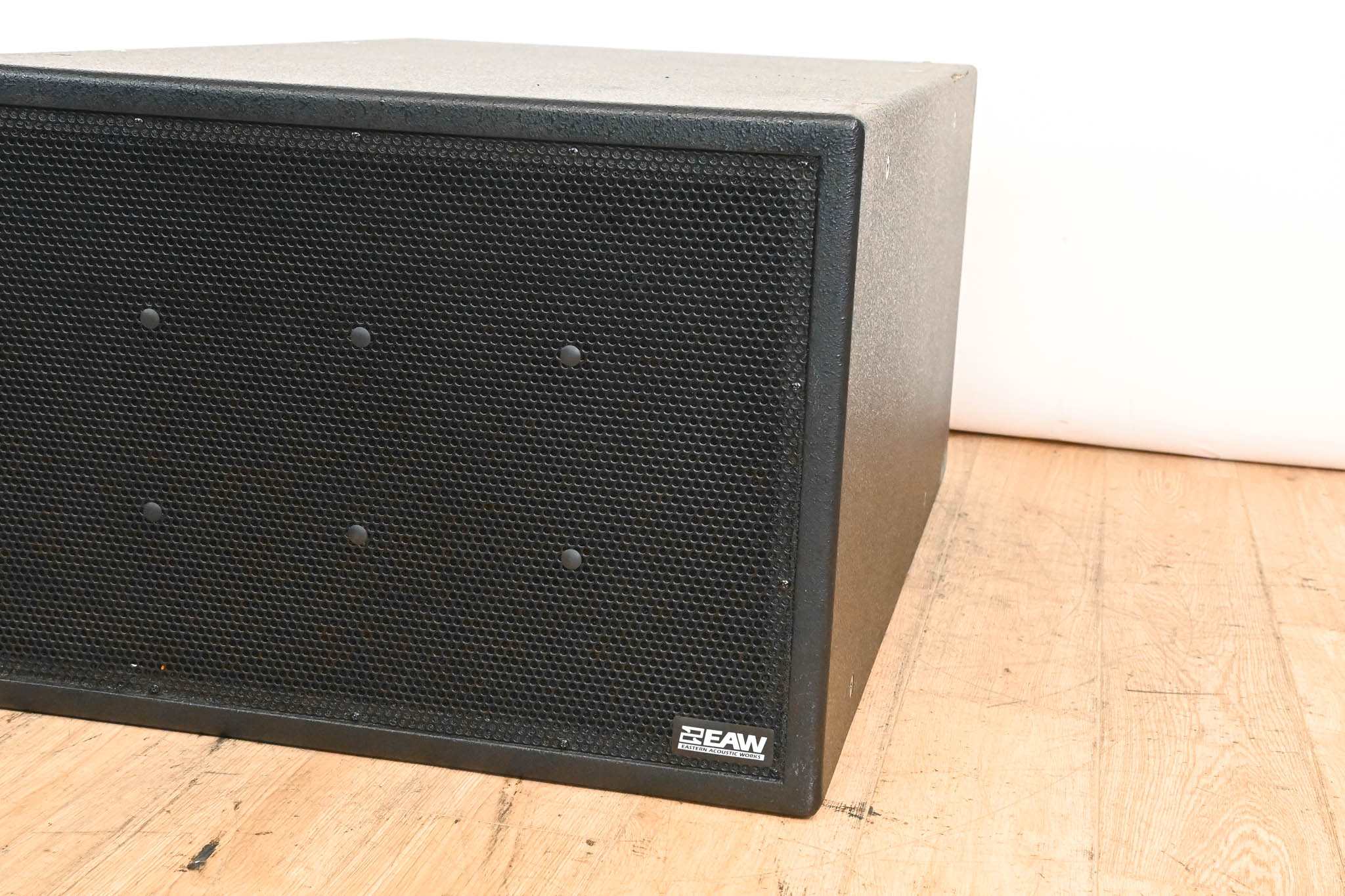 EAW SB1000zP Dual 18" Passive Subwoofer