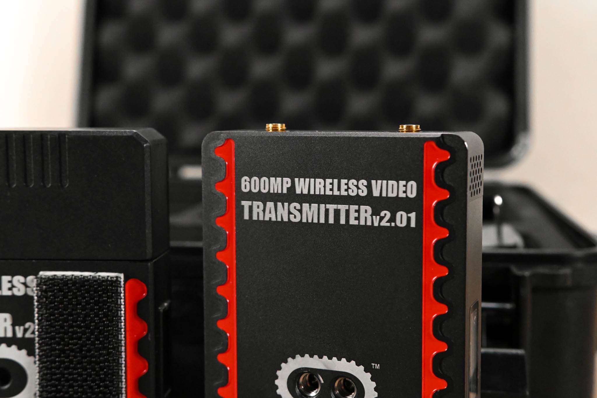 CINEGEARS Ghost-Eye 600MP Wireless Video Transmission Kit