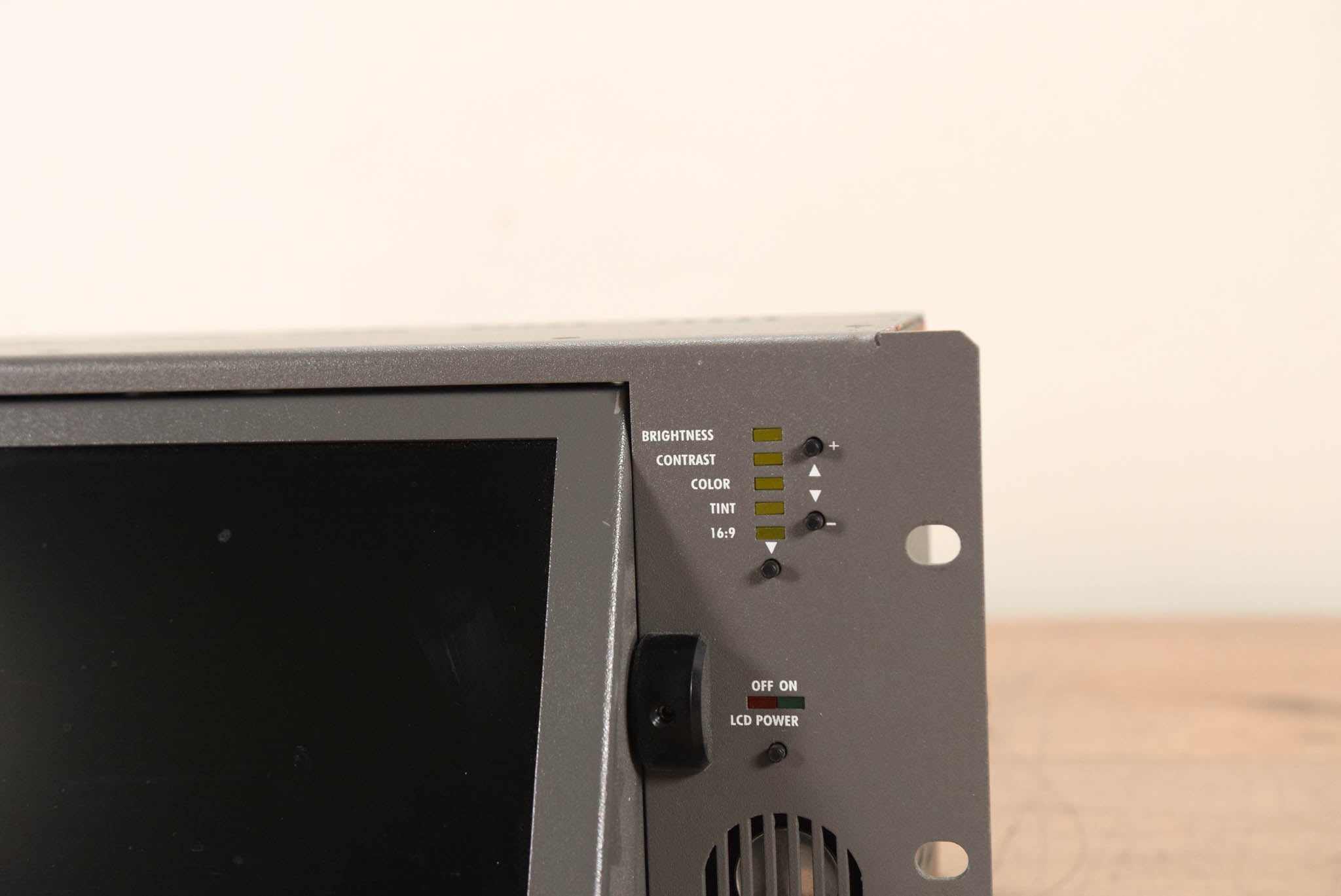 Wohler Technologies Touch-It Plus Dual High-Resolution LCD Video Monitor