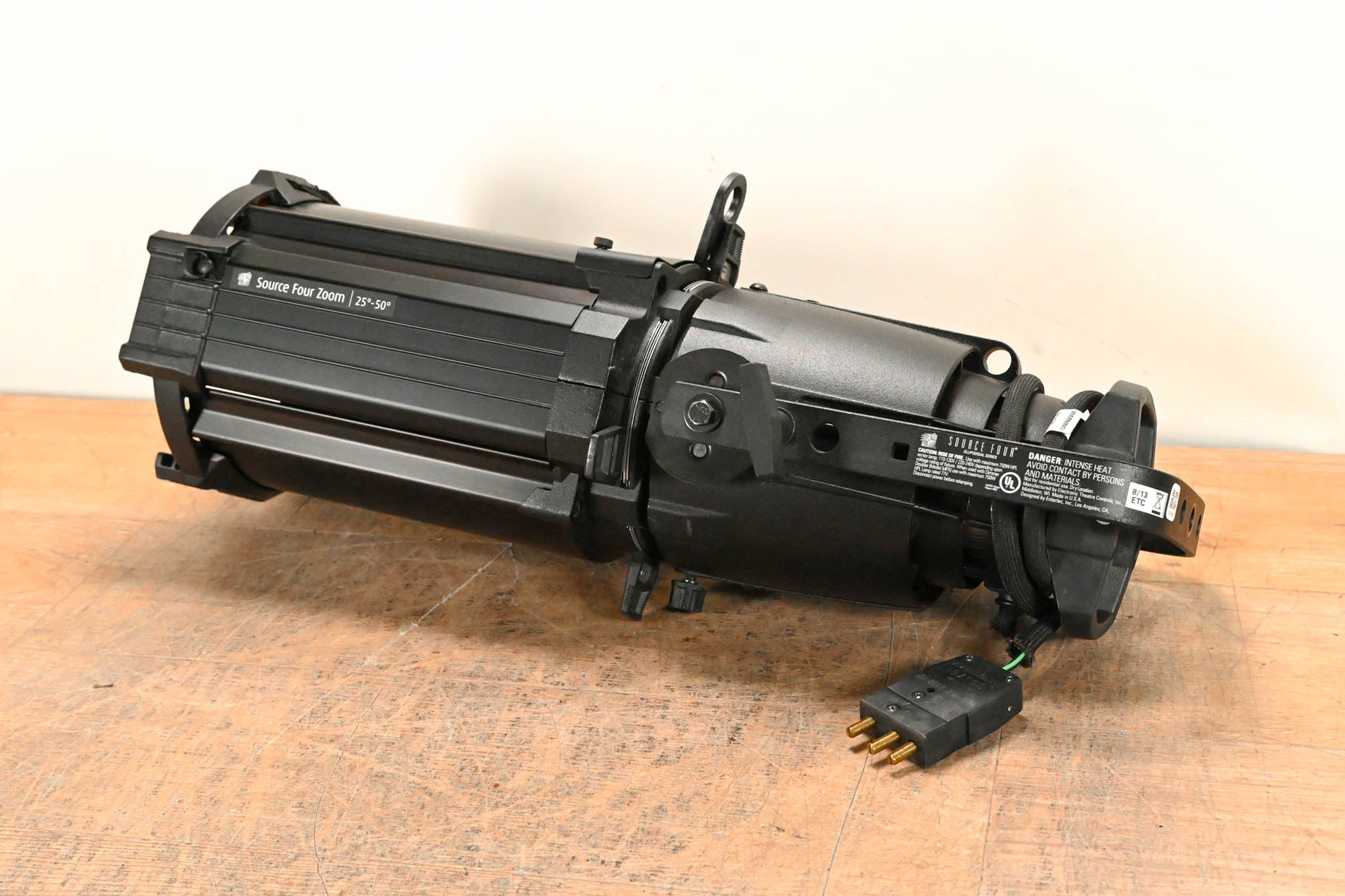 ETC Source Four Zoom 25-50 Degree 750 Ellipsoidal Light