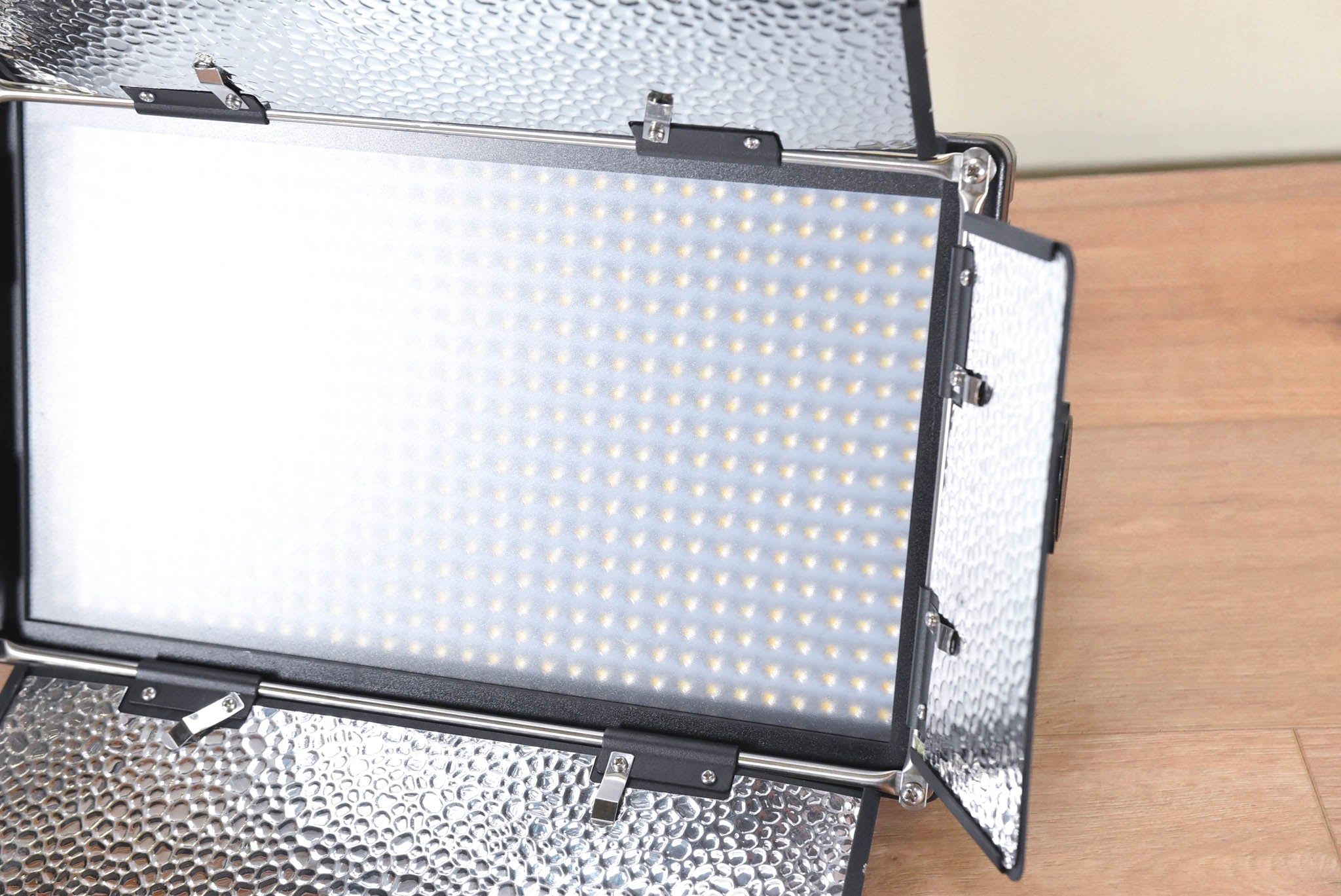 Ikan IFB576 Bi-Color LED Light (NO POWER SUPPLY)