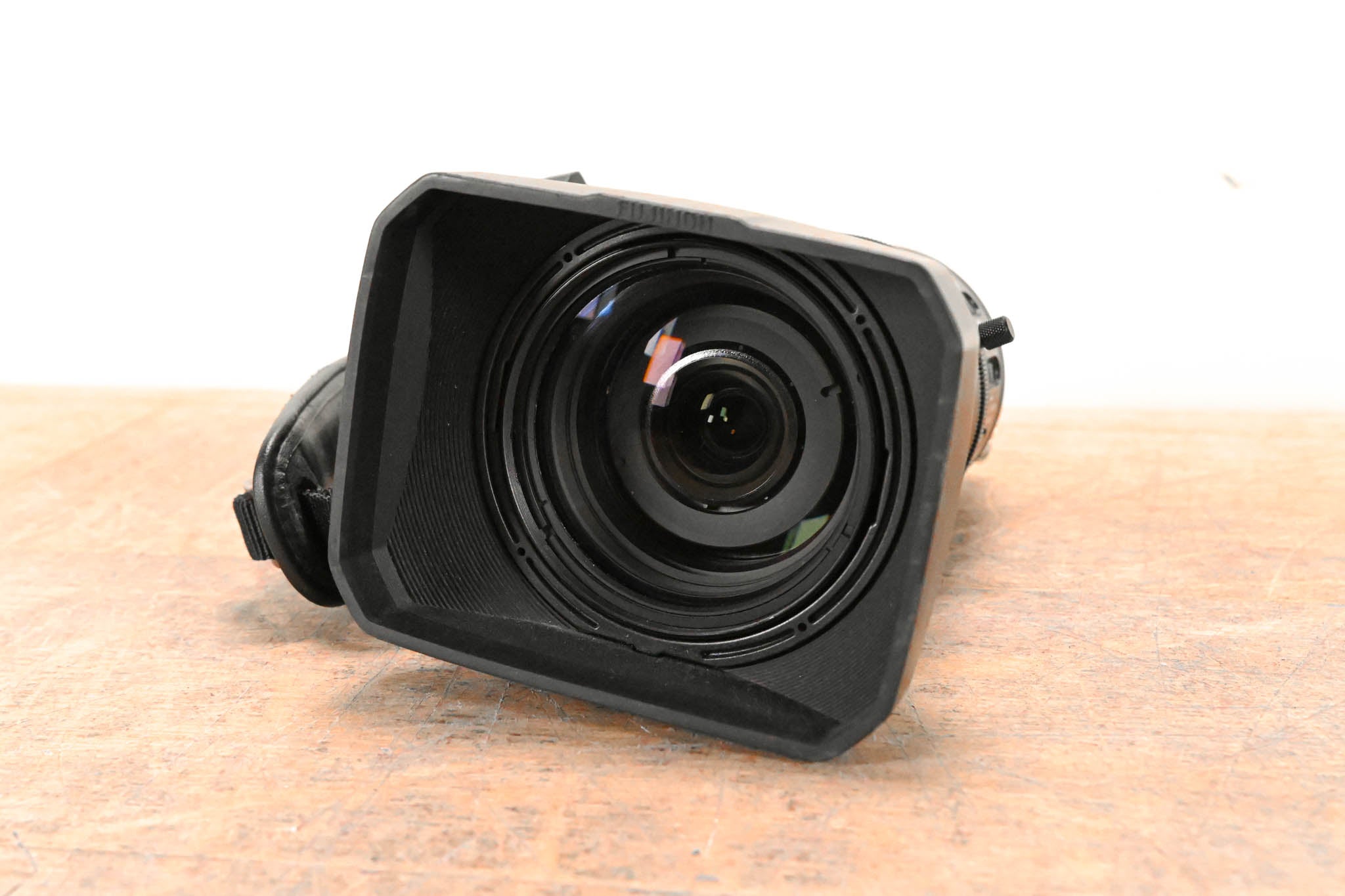 Fujinon XA16x8A-XB4 Broadcast Zoom Lens - 1:1.9/8-128mm