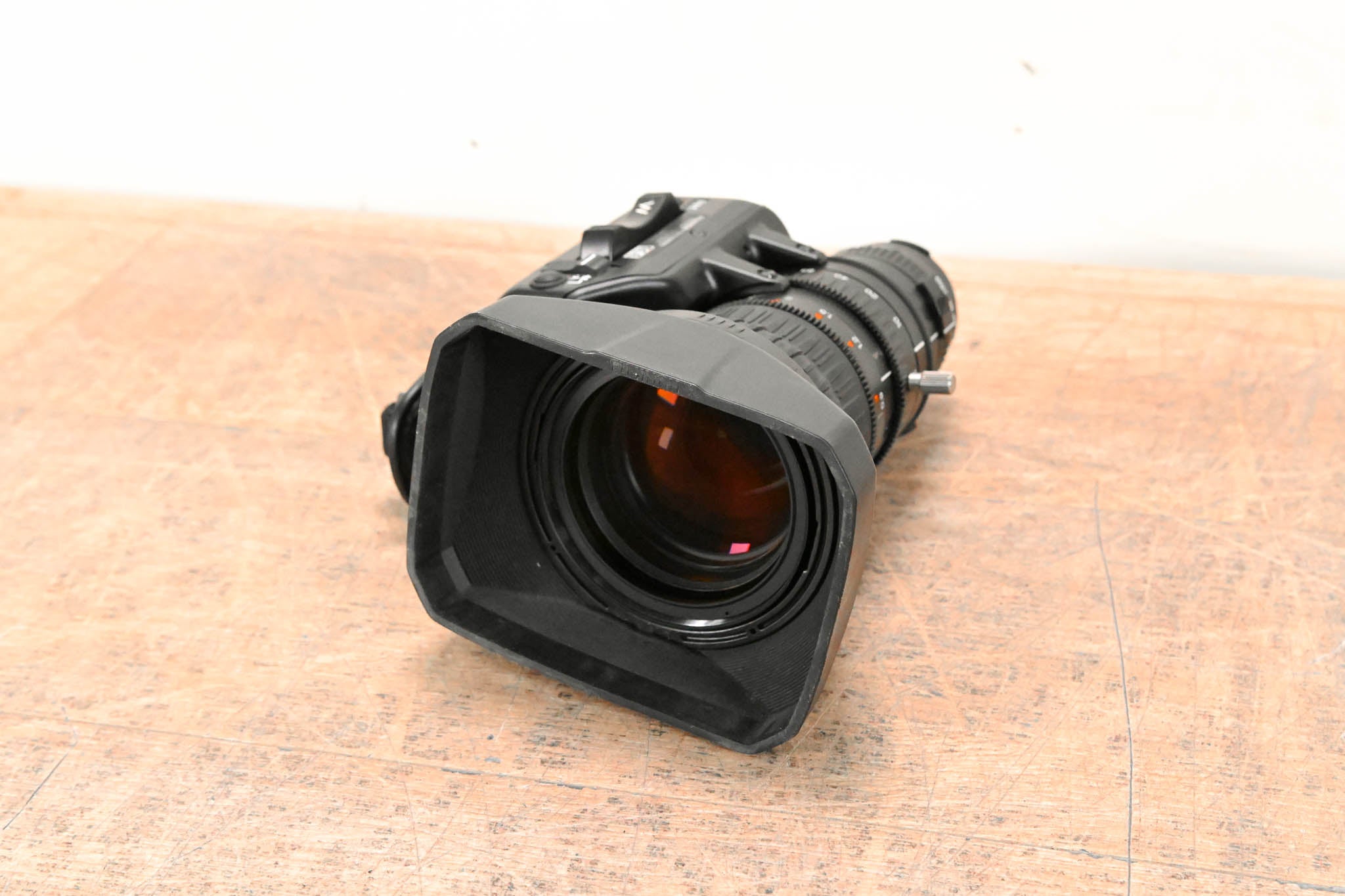 Fujinon Th17x5BRMU Broadcast Zoom Lens - 1:1.4/5-85mm