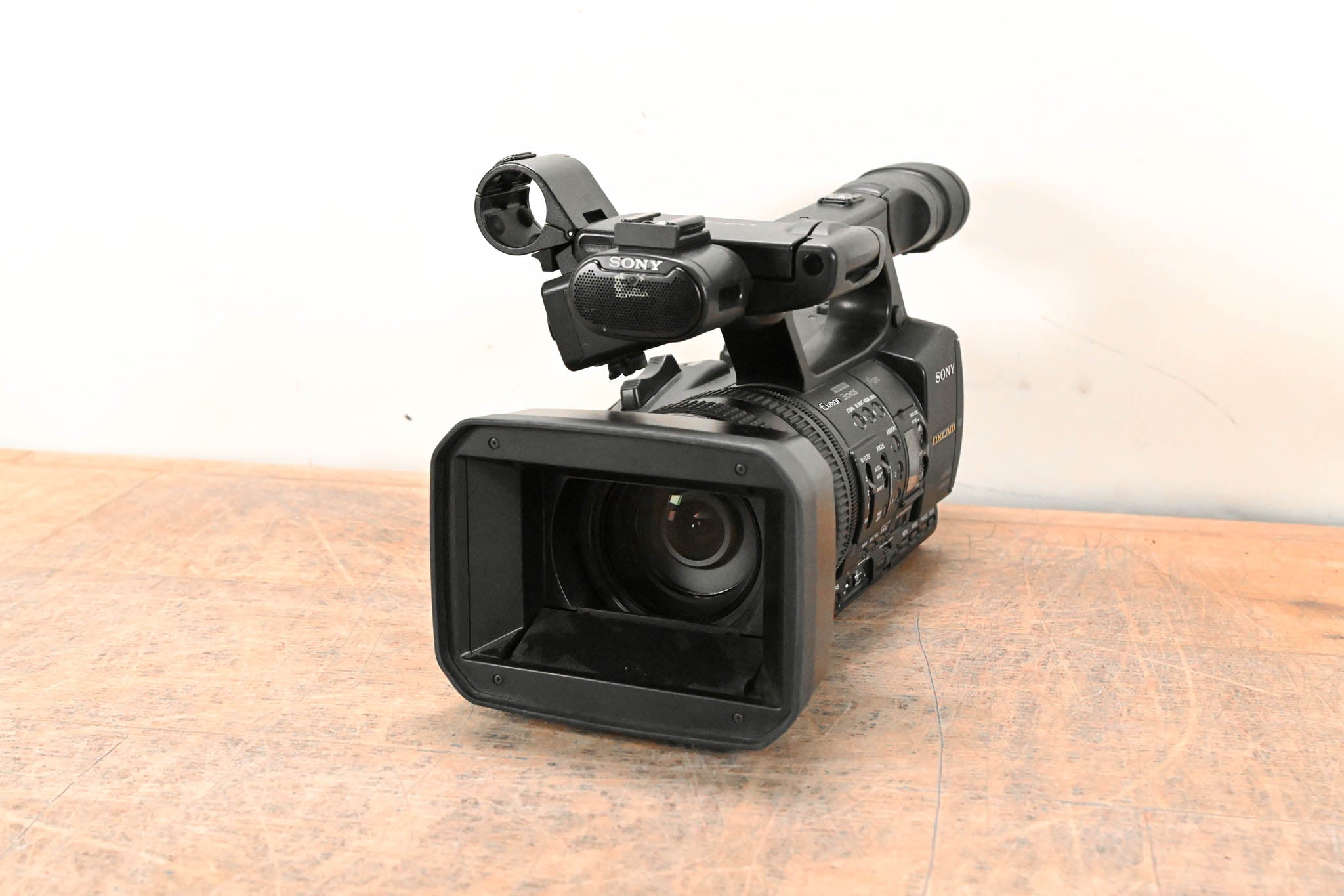 Sony HXR-NX5U NXCAM Professional Camcorder