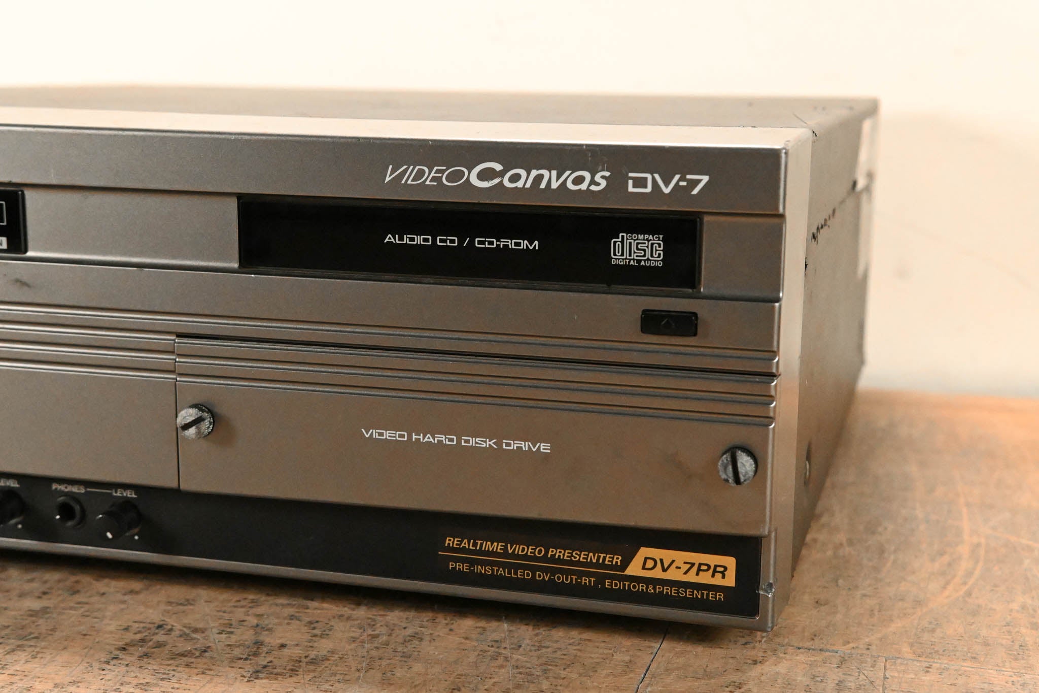 Edirol DV-7PR Video Editing Workstation