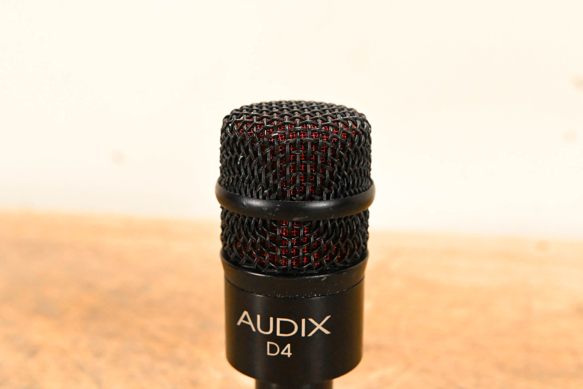 Audix D4 Professional Dynamic Instrument Microphone