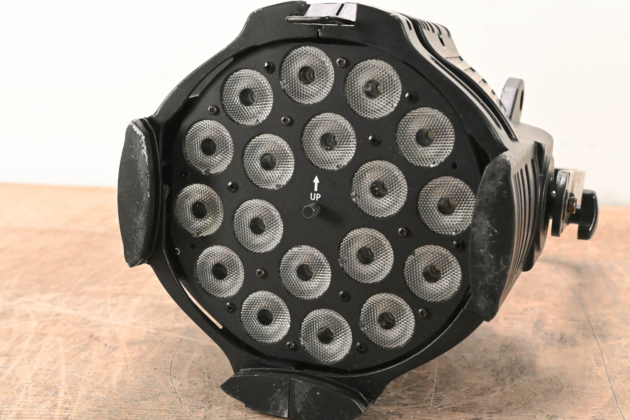 Elation OPTI TRI PAR 18 x 3W Tri Color LED Par