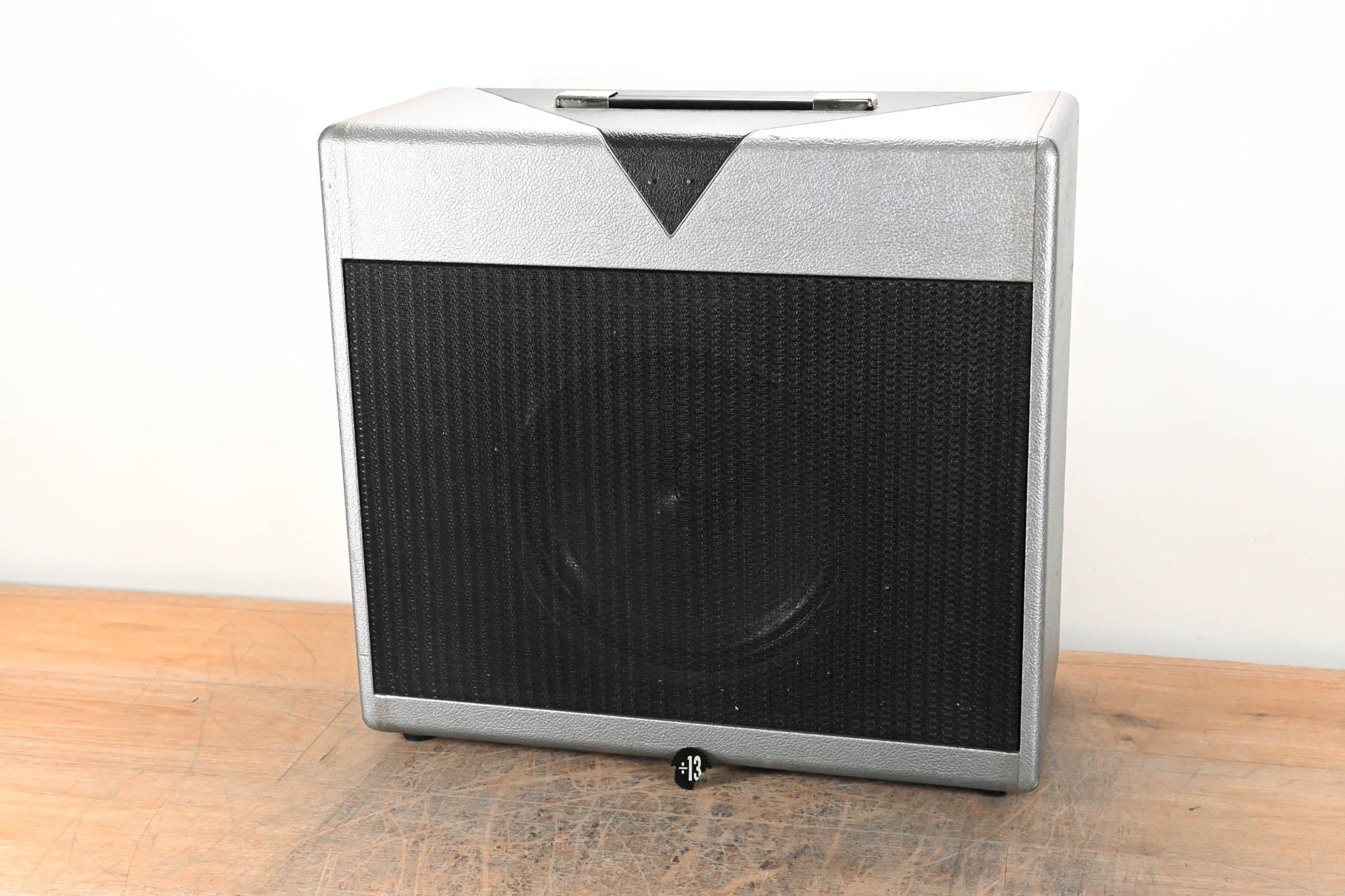Divided By 13 1x12 Cabinet with Scumback H75-16HP 65W Speaker