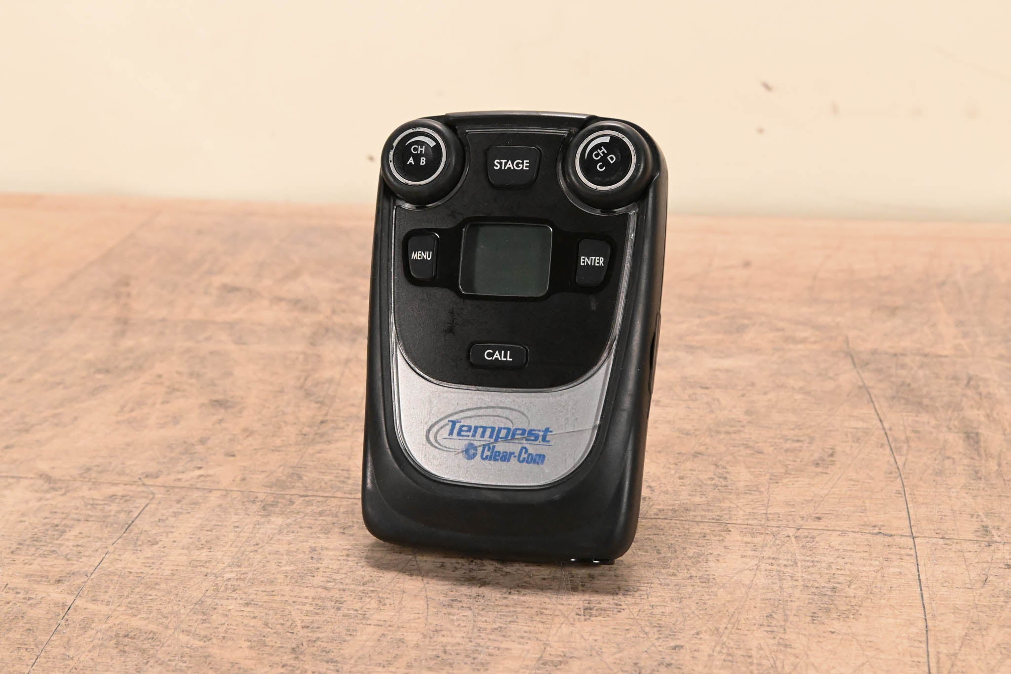 Clear-Com CP-242 Tempest 2.4 GHz 4-Channel Wireless BeltStation