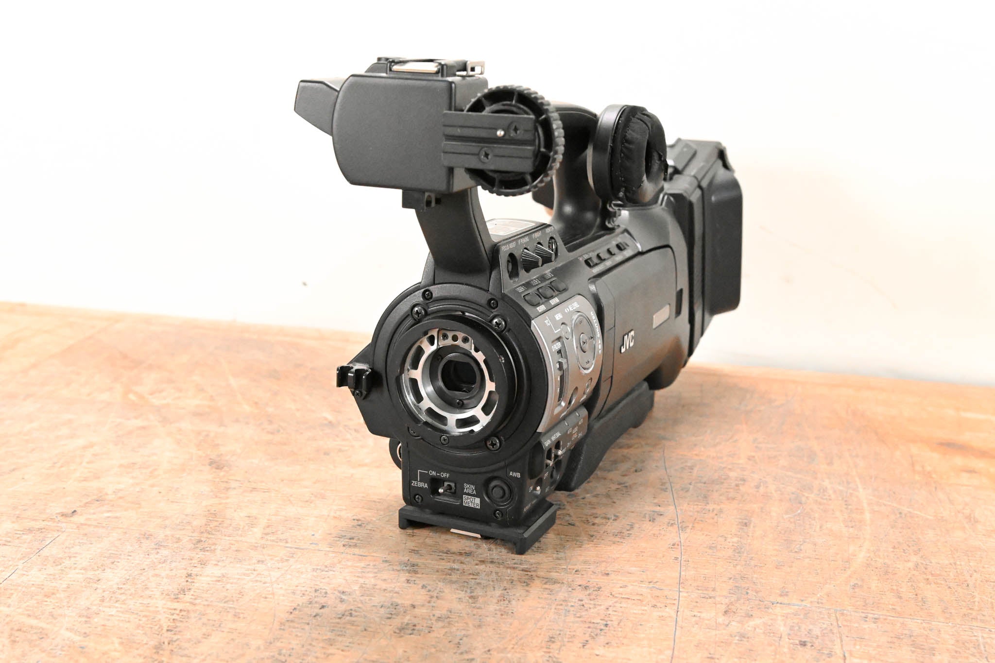 JVC GY-HM790CHU ProHD ENG / Studio Camera