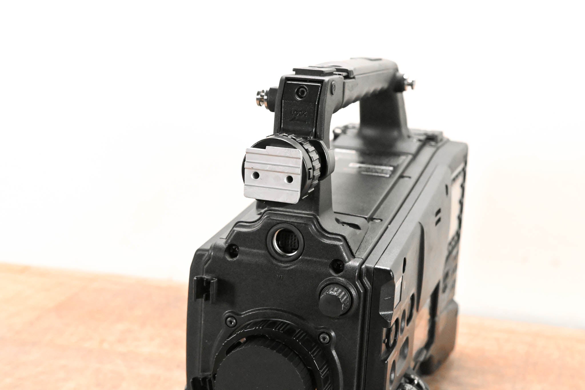 Panasonic AG-HPX610P P2 HD Shoulder-Mount Camcorder