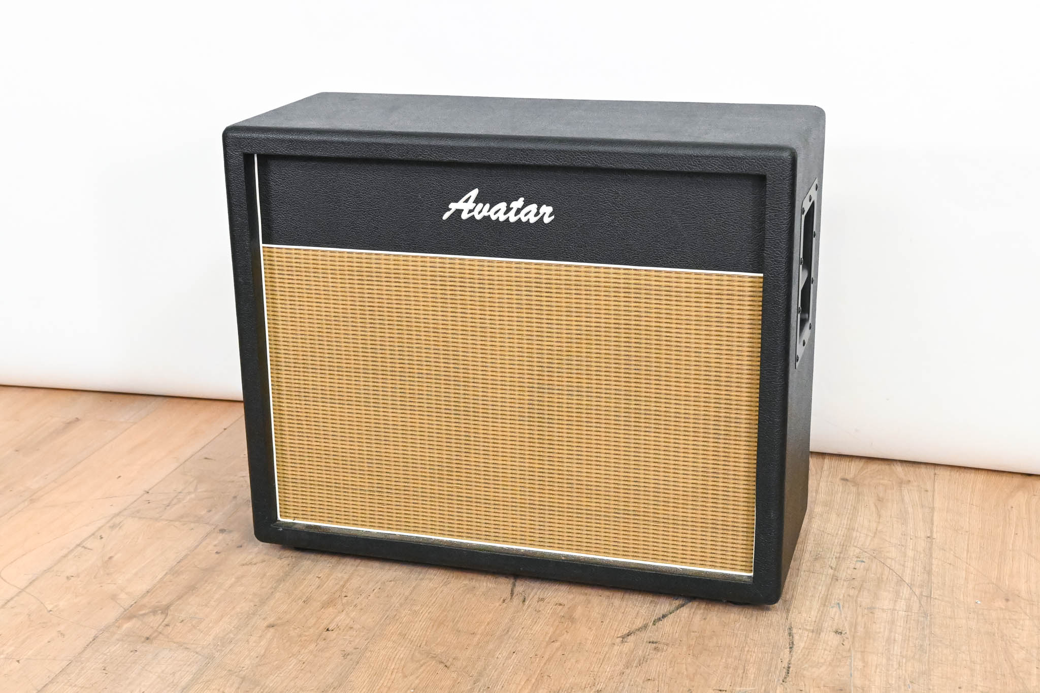 Avatar Speakers 2x12 16 ohm Cabinet