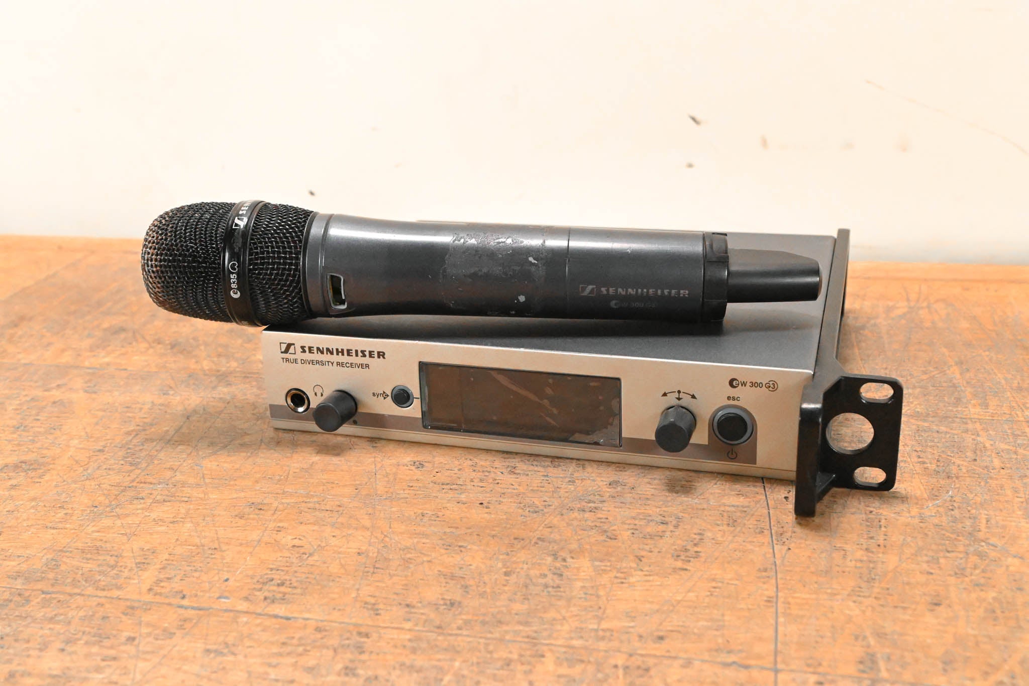 Sennheiser ew 300 G3 Handheld Wireless System - A Range NO POWER SUPPLY