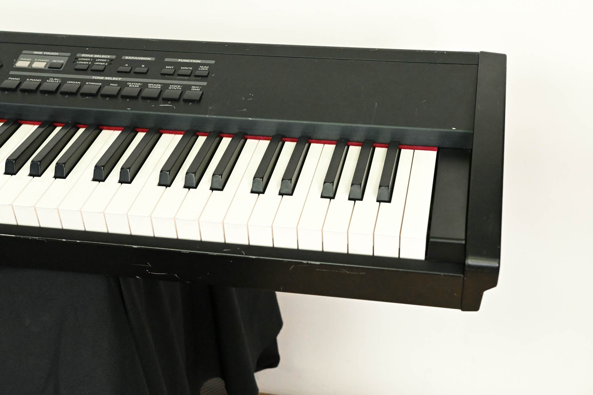 Roland RD-700SX 88-Key Digital Stage Piano