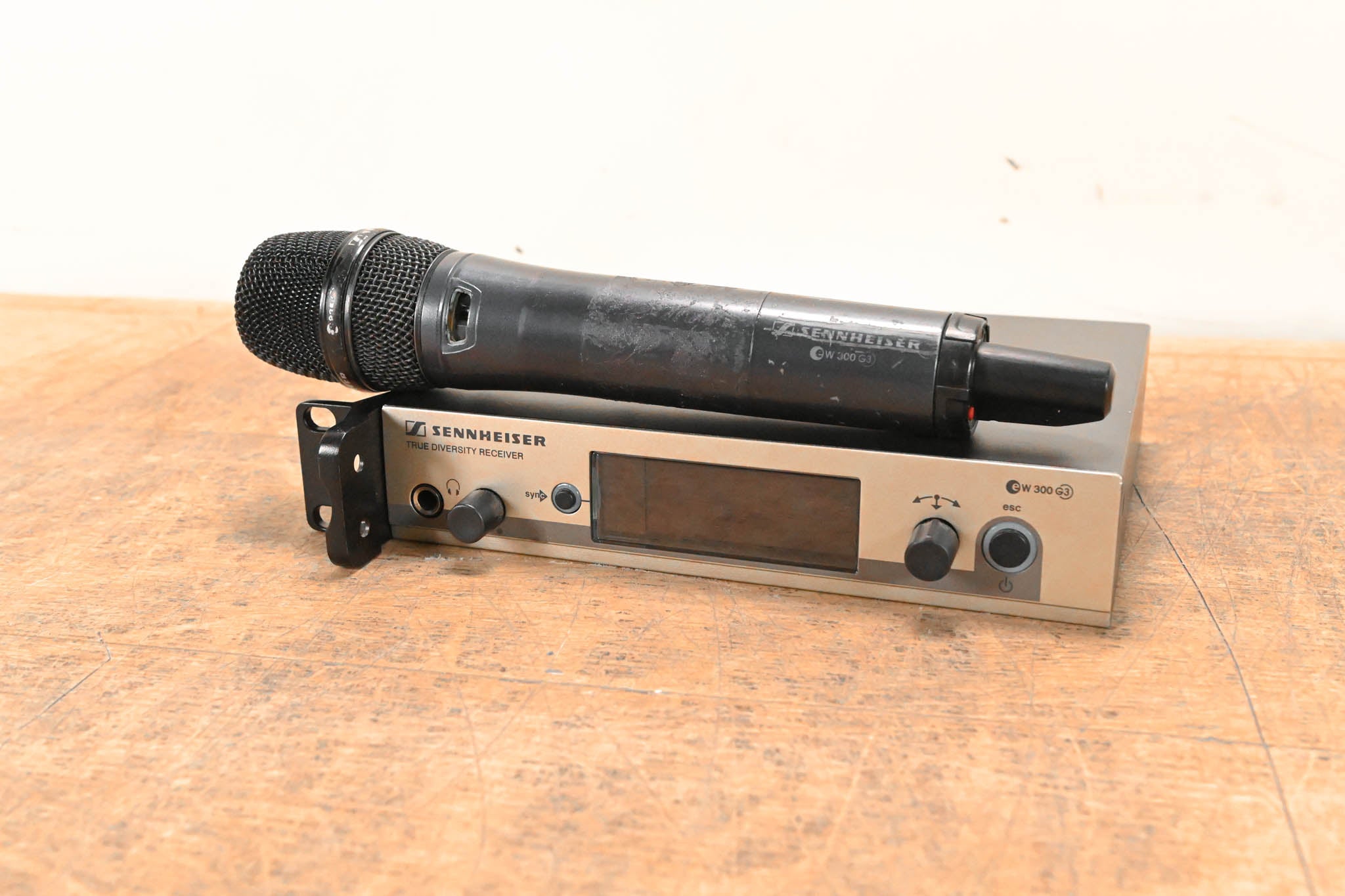 Sennheiser ew 300 G3 Handheld Wireless System - A Range NO POWER SUPPLY