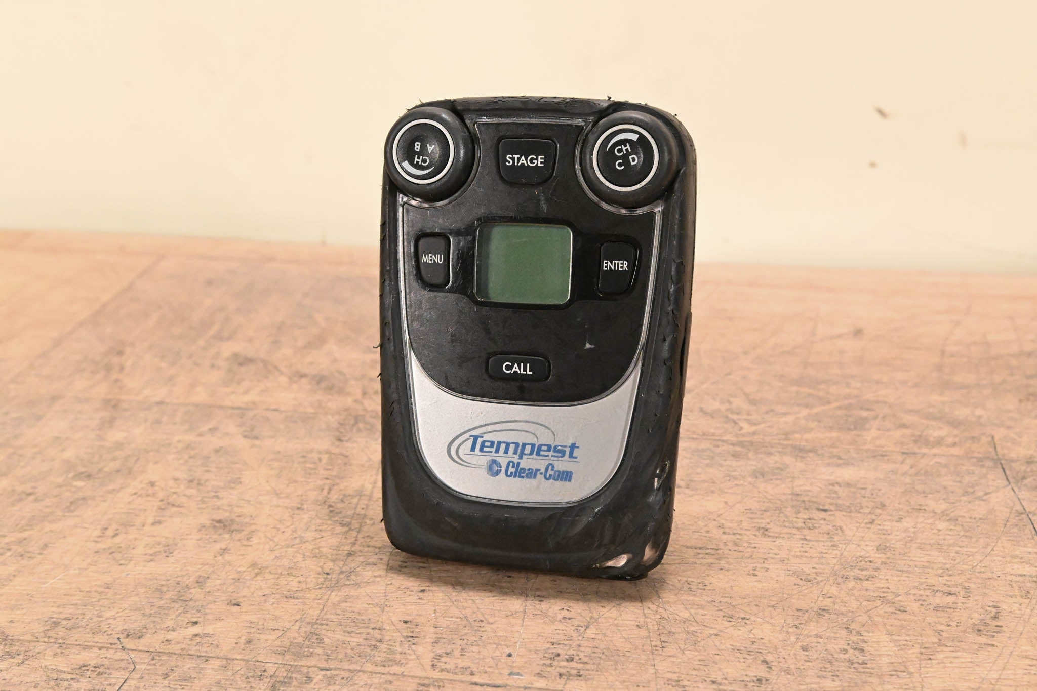 Clear-Com CP-242 Tempest 2.4 GHz 4-Channel Wireless BeltStation