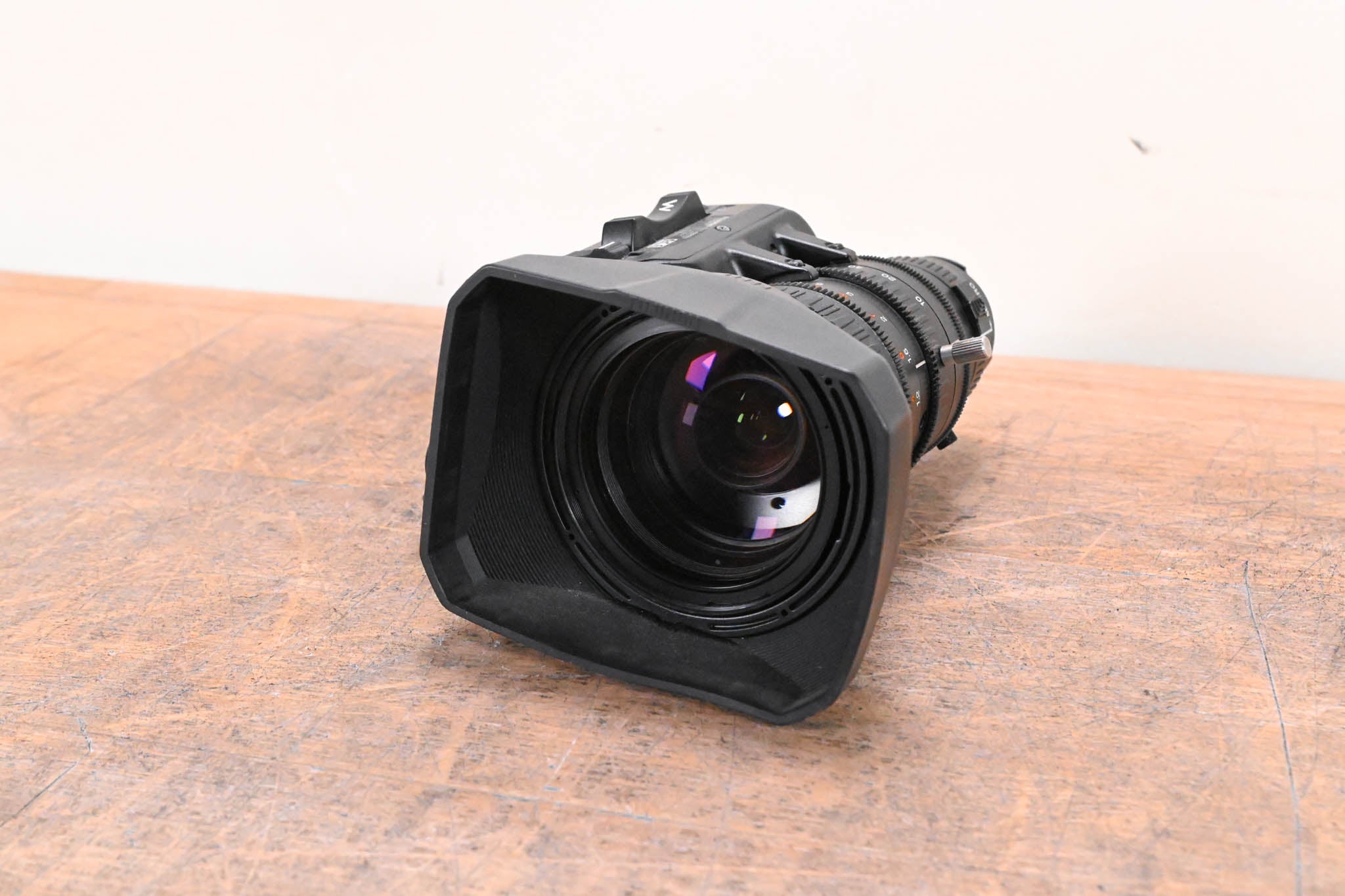 Fujinon Th17x5BRMU Broadcast Zoom Lens - 1:1.4/5-85mm