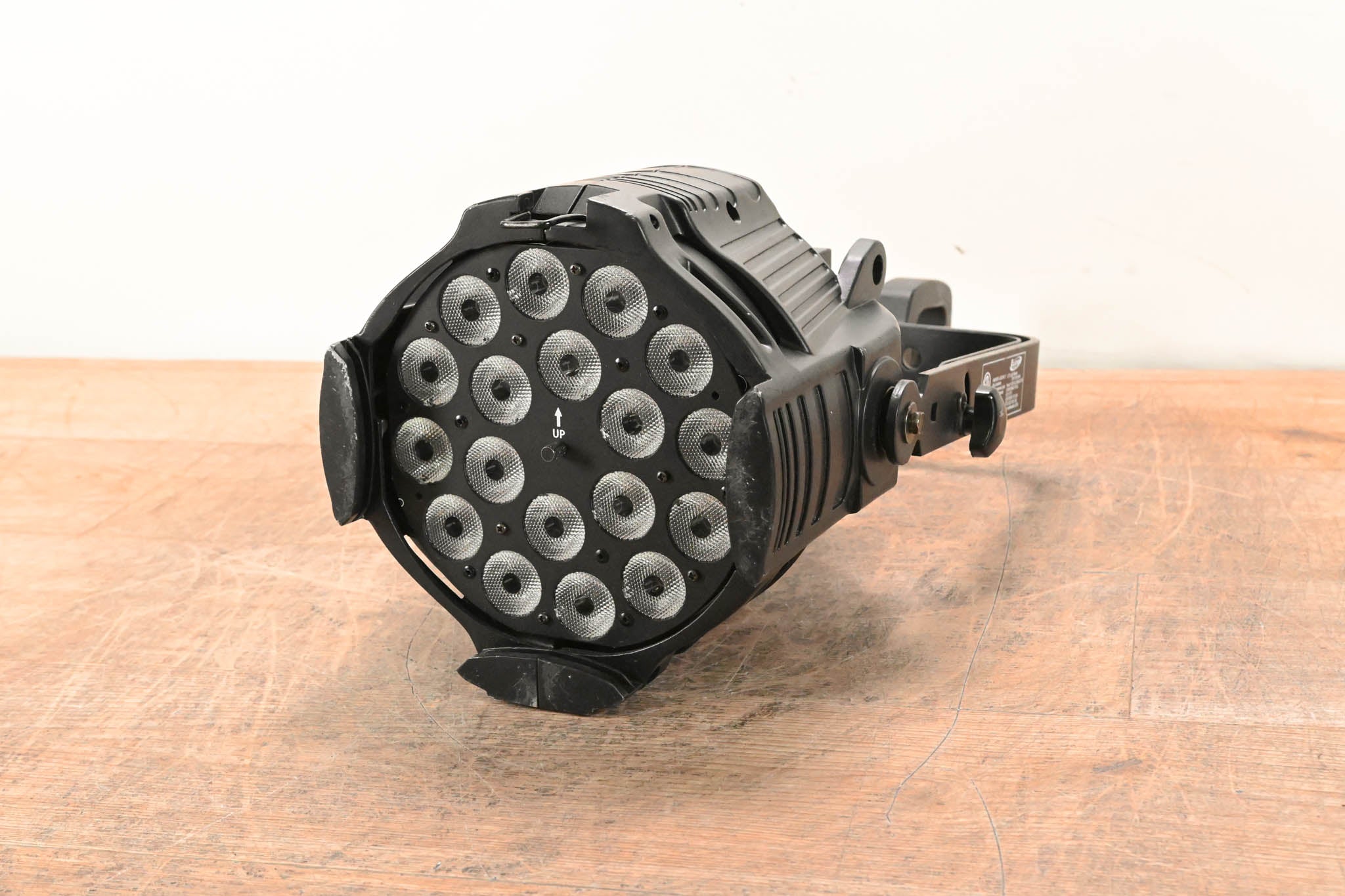 Elation OPTI TRI PAR 18 x 3W Tri Color LED Par