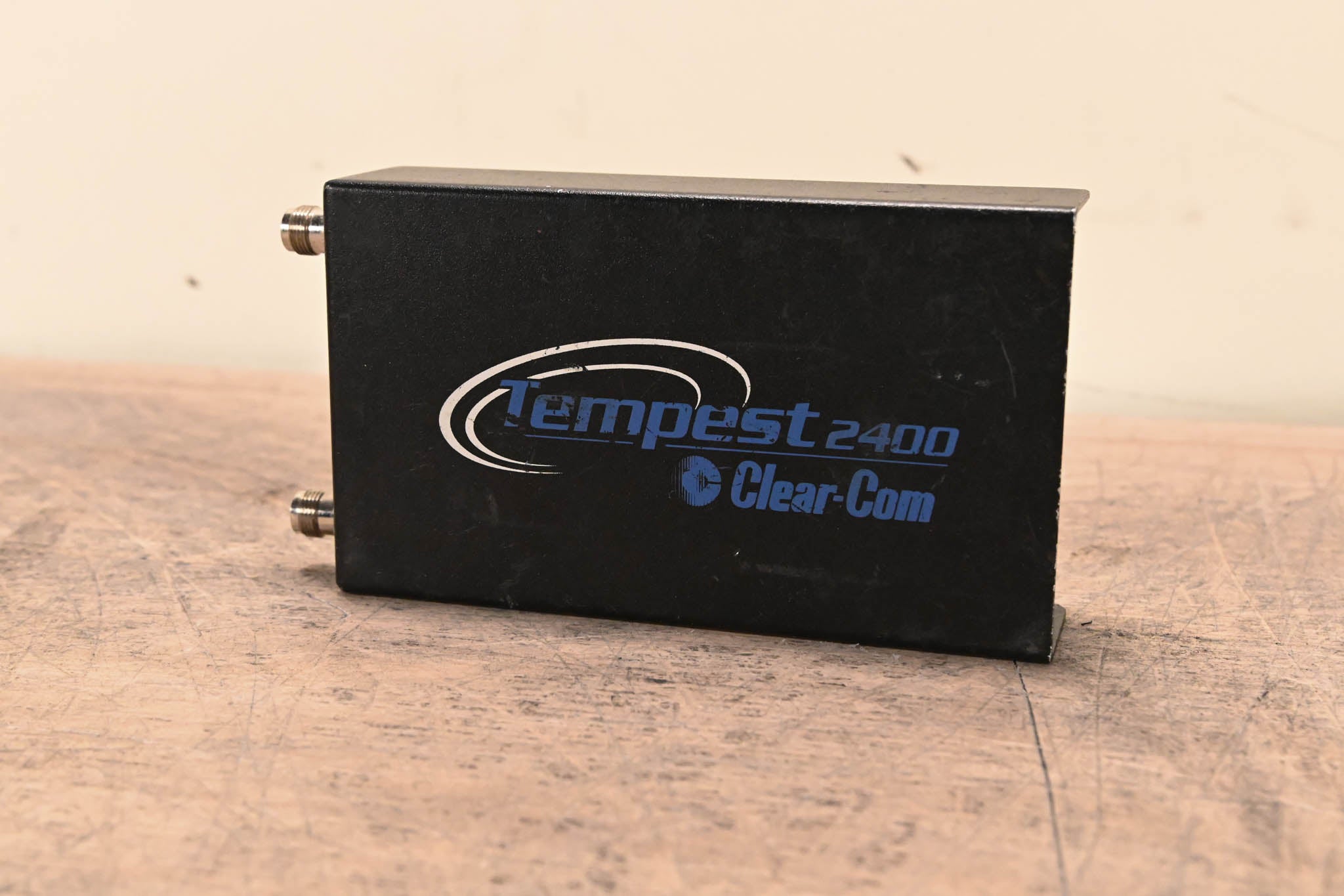 Clear-Com Tempest 2400 CCT-RT 2.4GHz Remote Wireless Transceiver Base