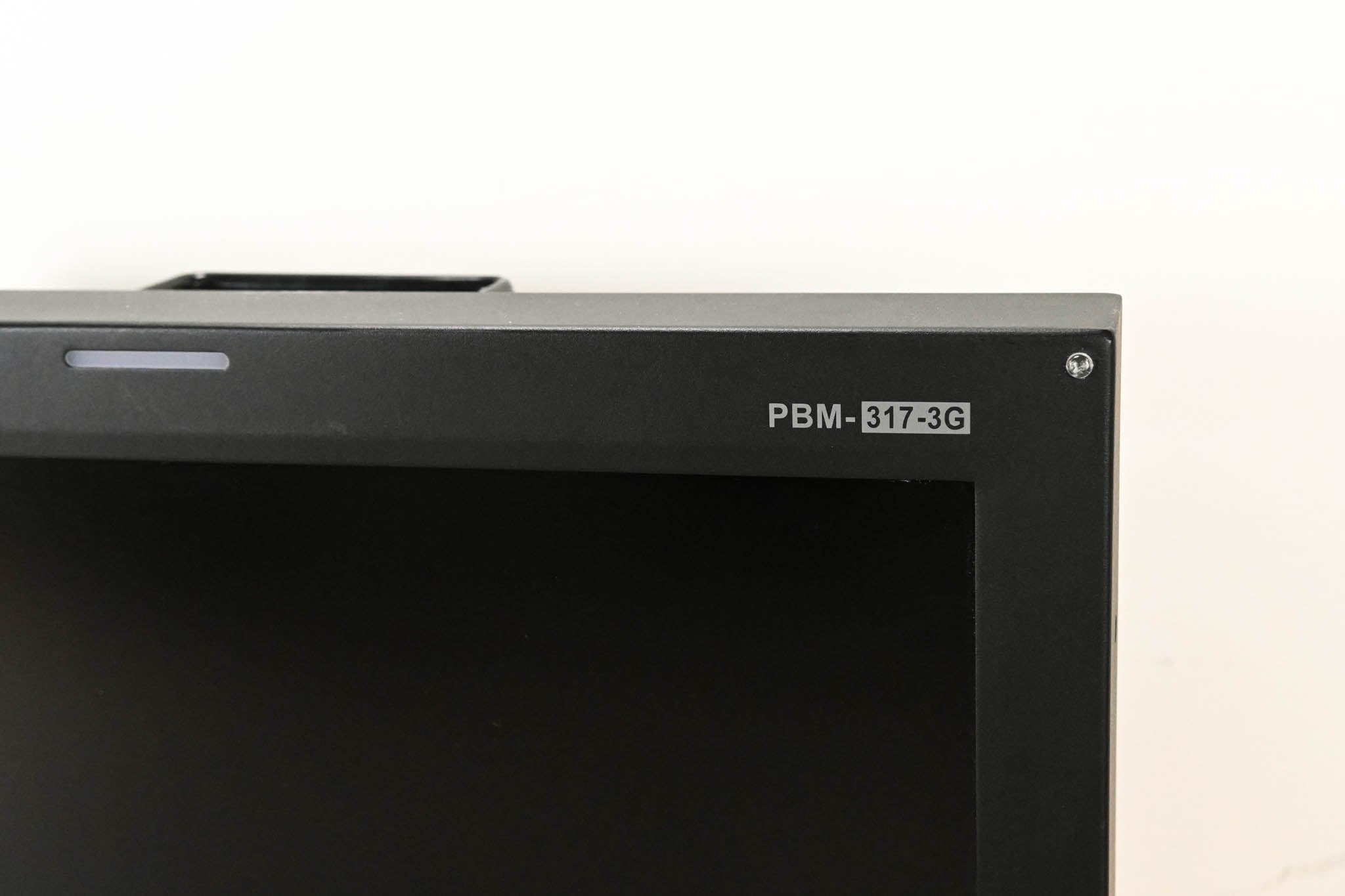Plura PBM-317-3G Rack-Mountable 17-Inch 3G HD LCD Broadcast Monitor