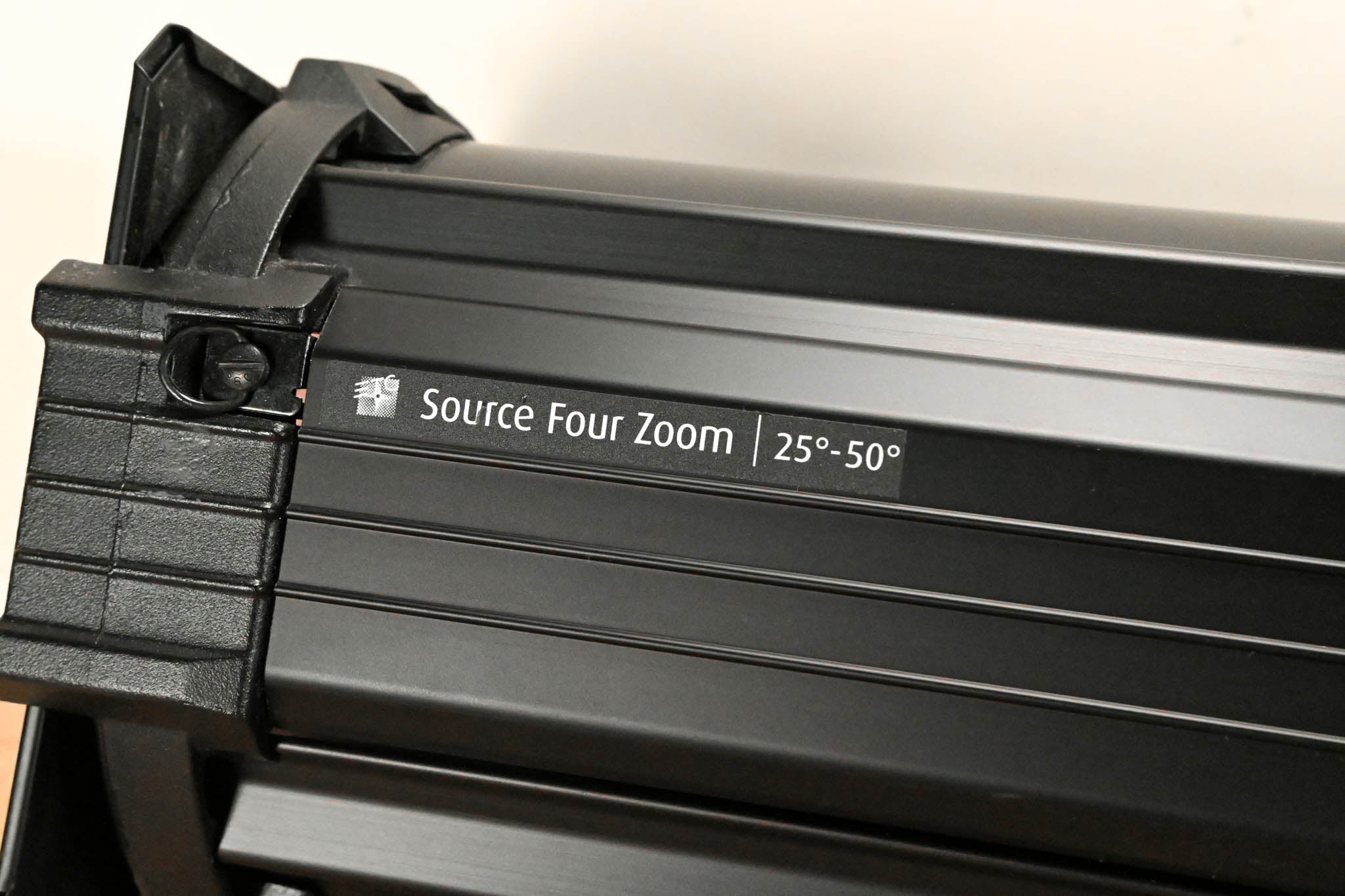 ETC Source Four Zoom 25-50 Degree 750 Ellipsoidal Light