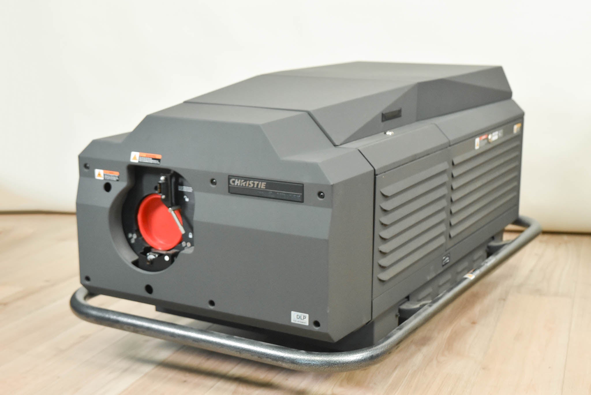 Christie Roadie HD+35K 32,500 Lumen Xenon Lamp Projector NO POWER SUPPLY