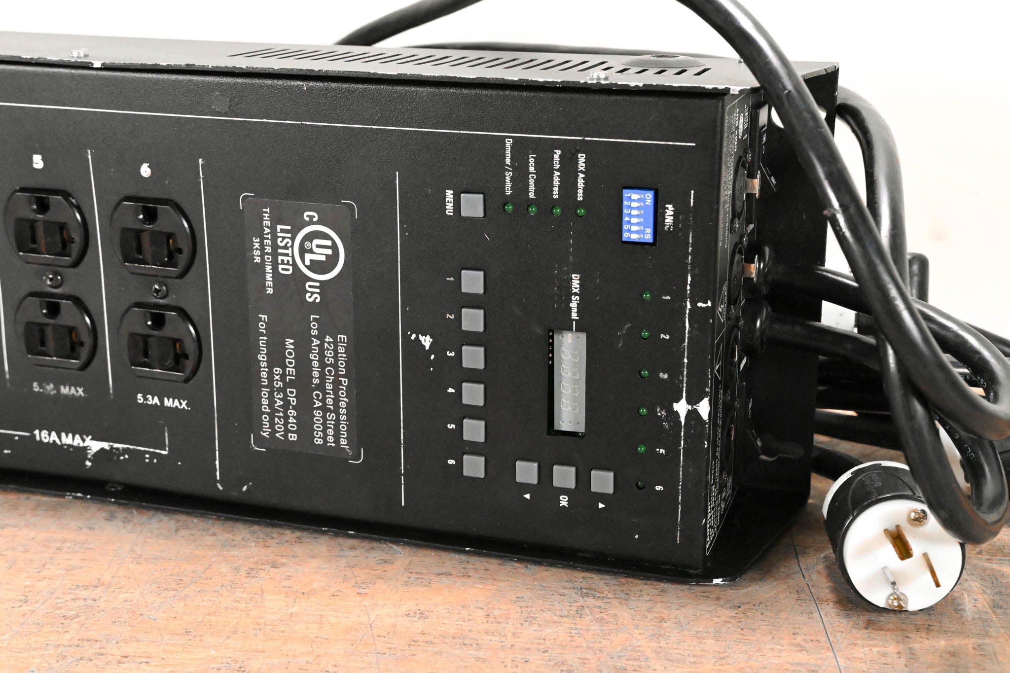 Elation DP-640B Hybrid 6-Channel DMX Dimmer/Switch Pack