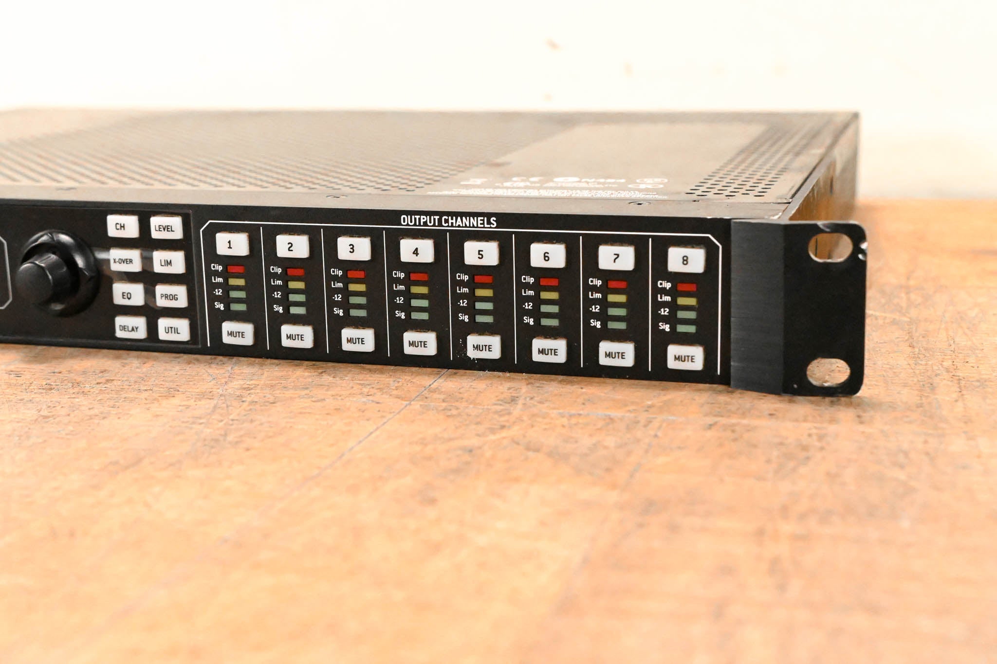 EAW UX8800 4x8 Digital Signal Processor