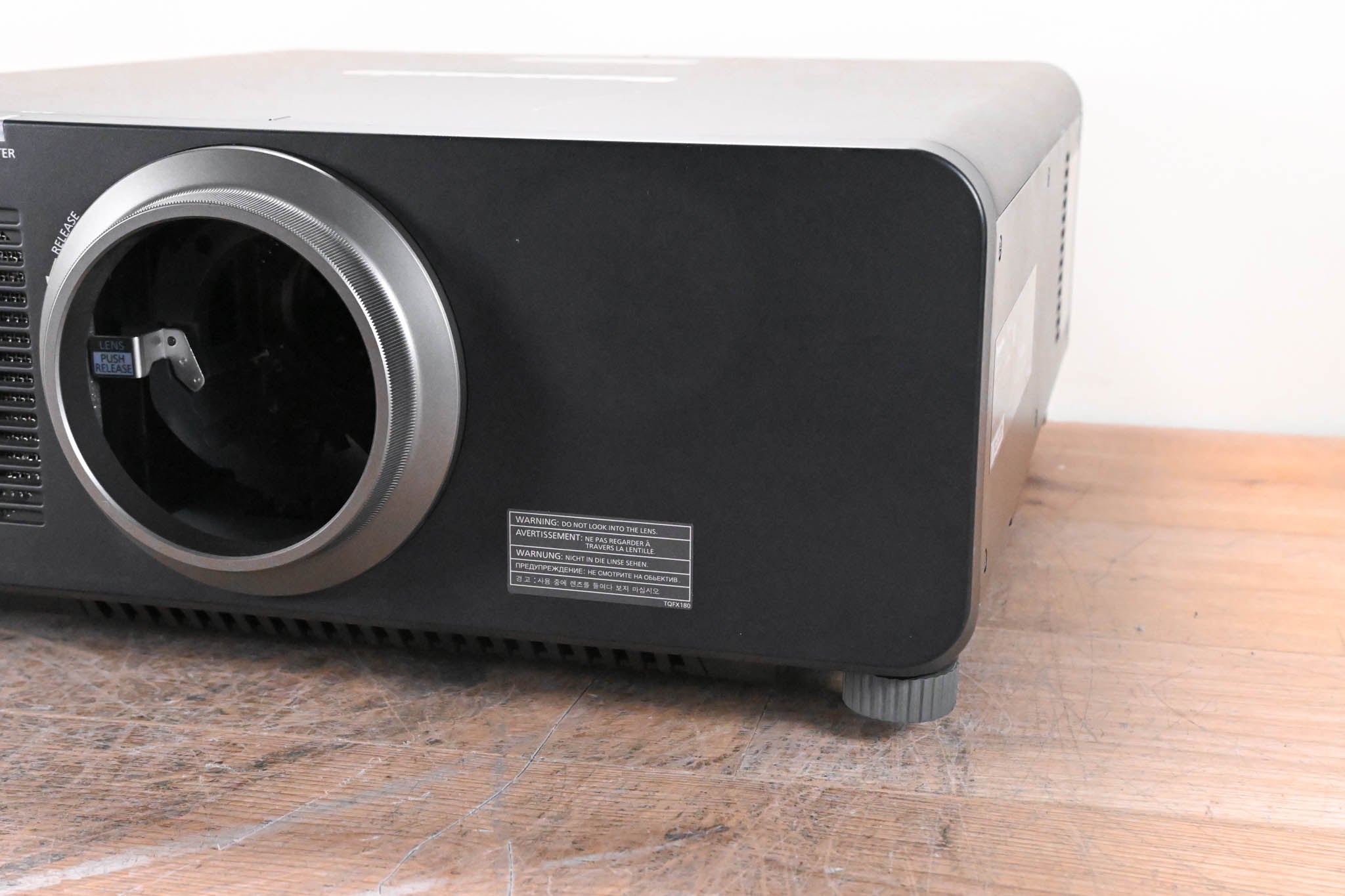 Panasonic PT-DW830ULK 8500-Lumen WXGA DLP Projector