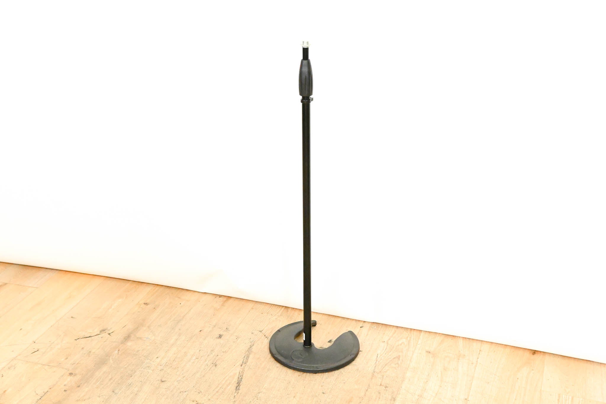 Ultimate Support Pro-R-SB Microphone Stand with Stackable Base