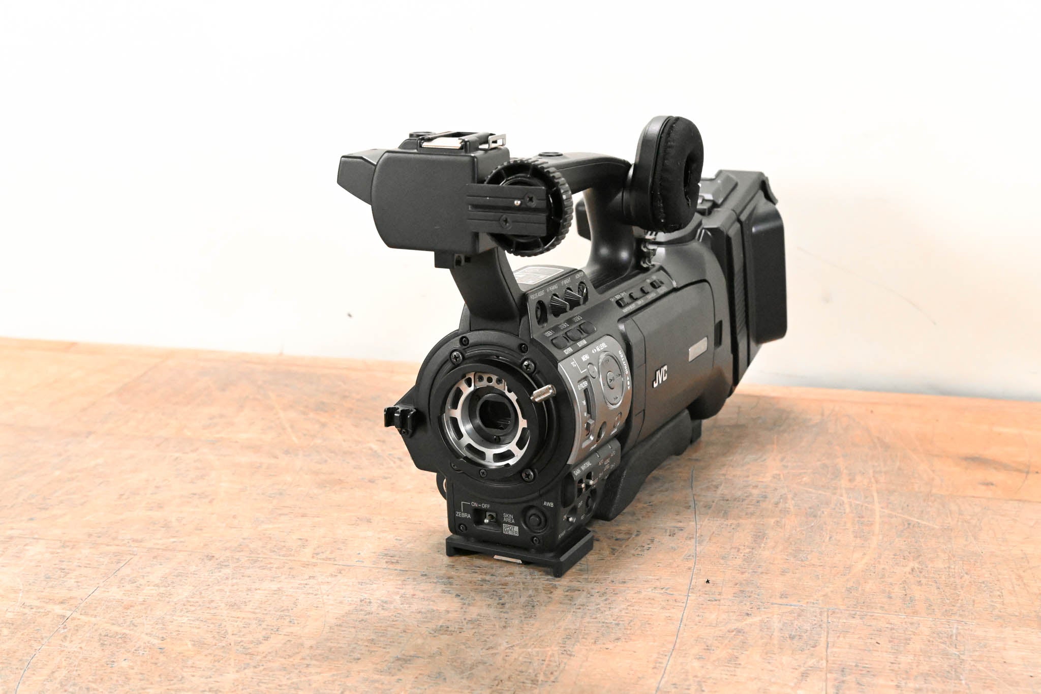 JVC GY-HM790CHU ProHD ENG / Studio Camera