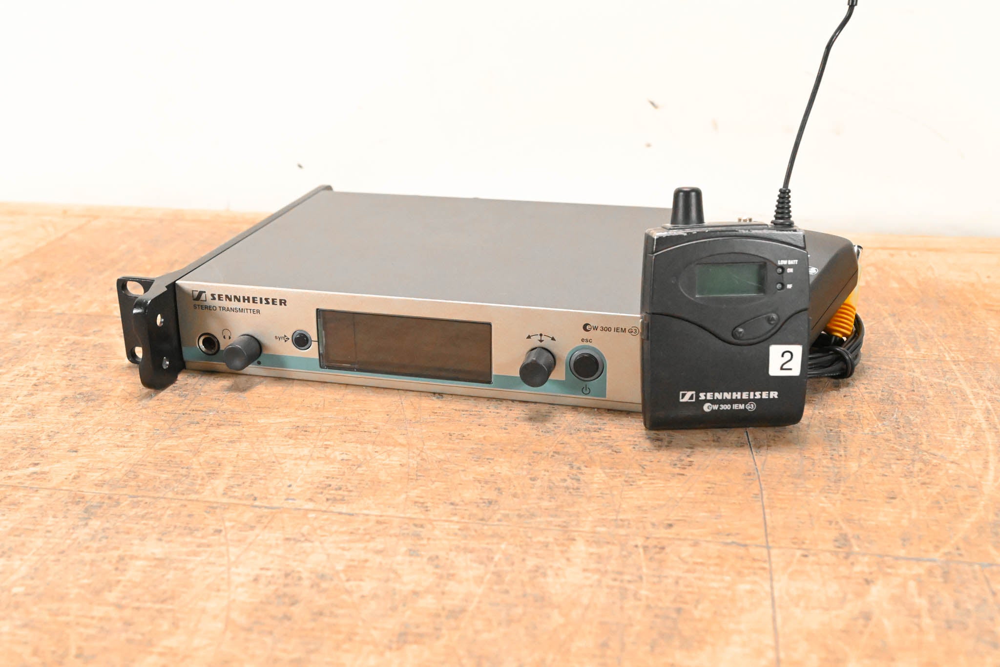 Sennheiser ew 300 IEM G3 Wireless In-Ear Monitoring System - 626-668 MHz