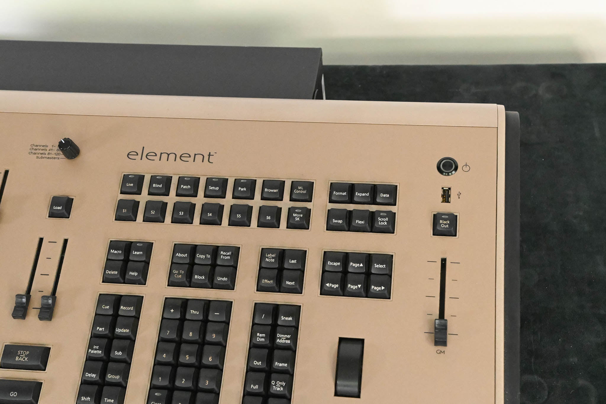 ETC Element 40-Fader 250-Channel Lighting Control Console