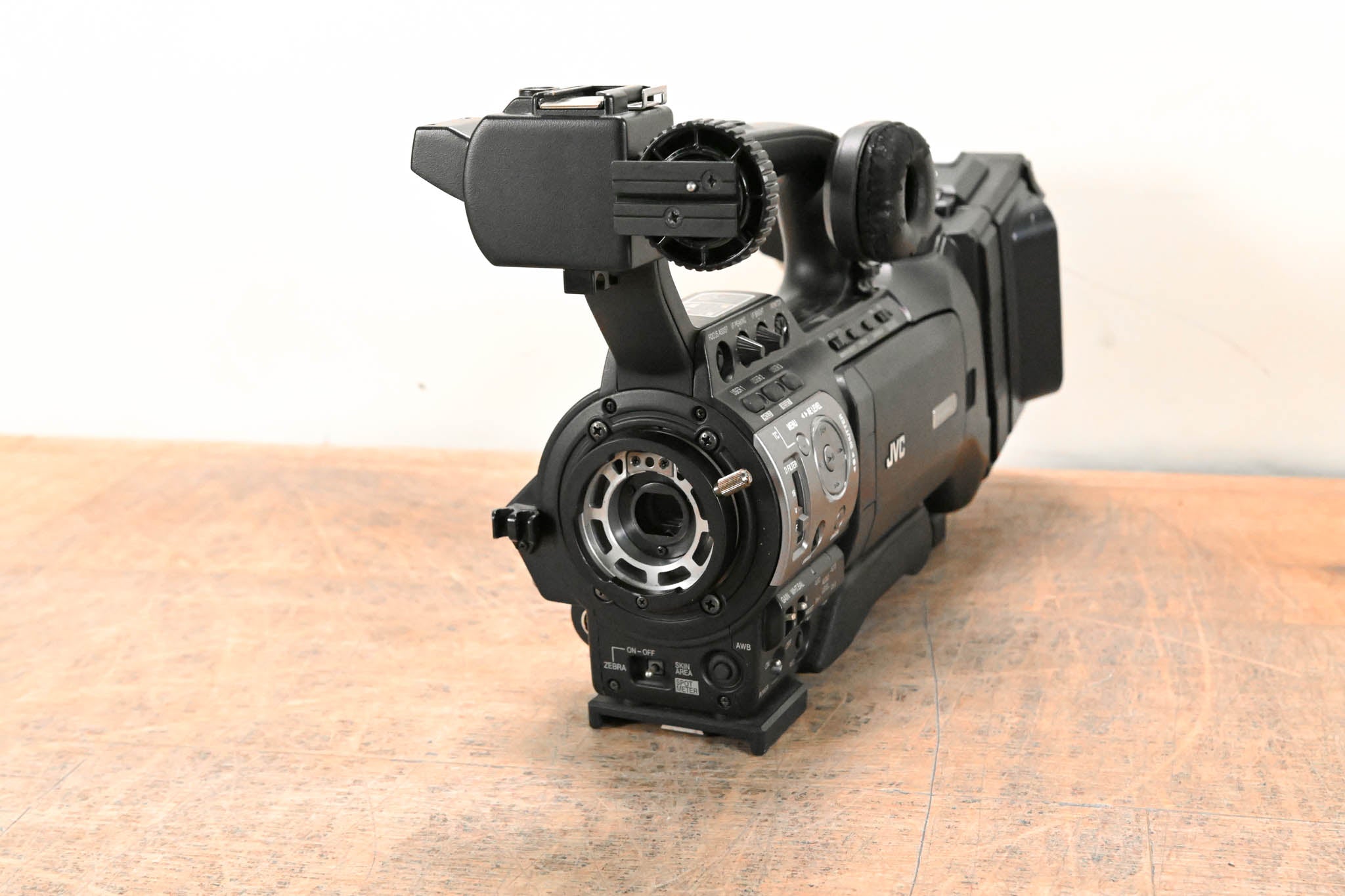 JVC GY-HM790CHU ProHD ENG / Studio Camera