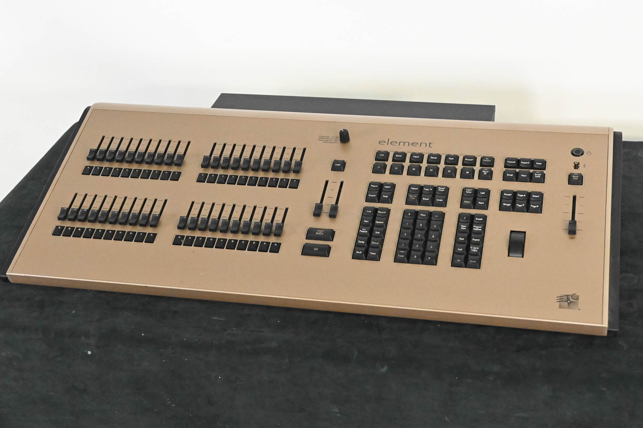 ETC Element 40-Fader 250-Channel Lighting Control Console