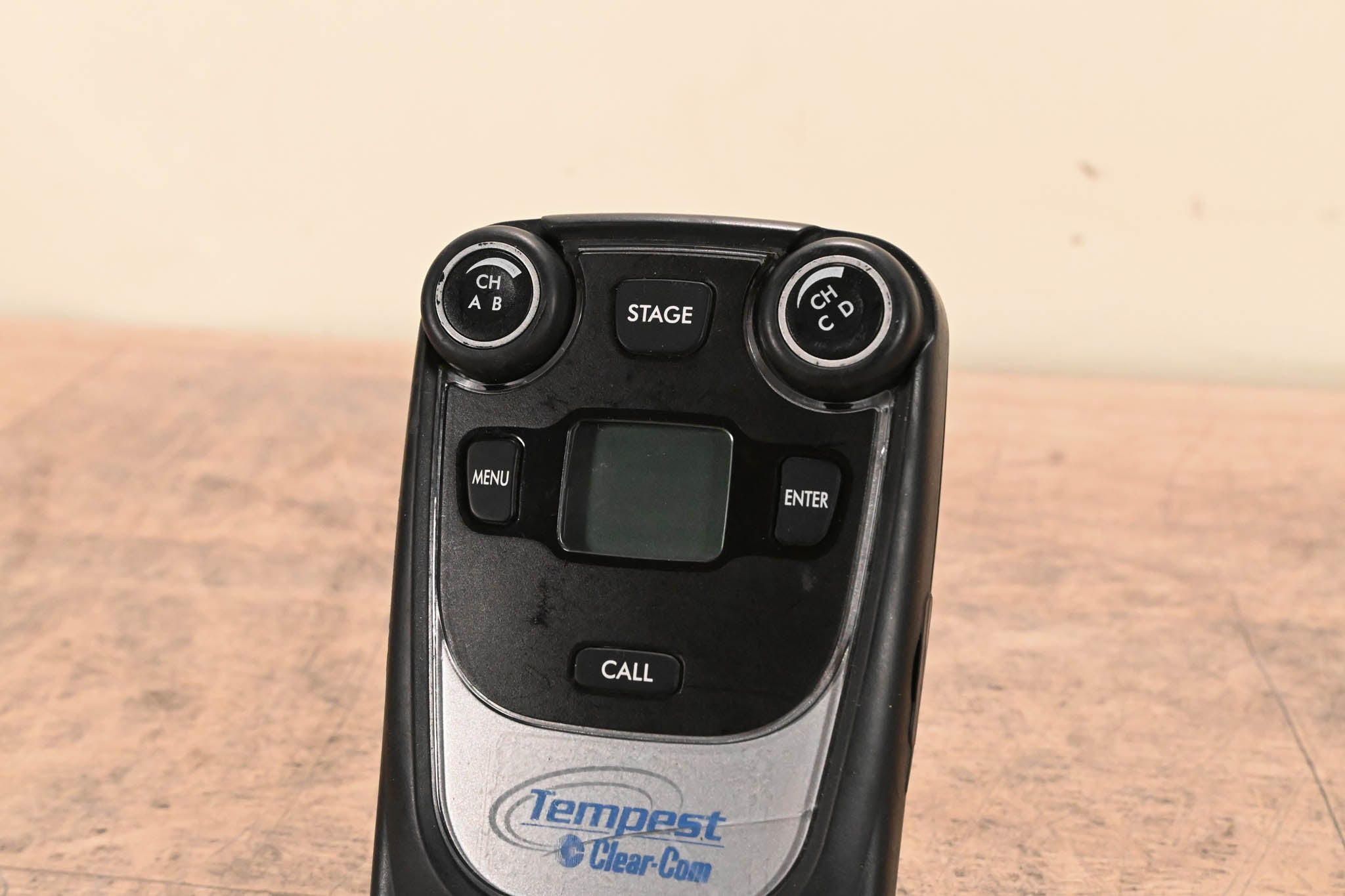 Clear-Com CP-242 Tempest 2.4 GHz 4-Channel Wireless BeltStation