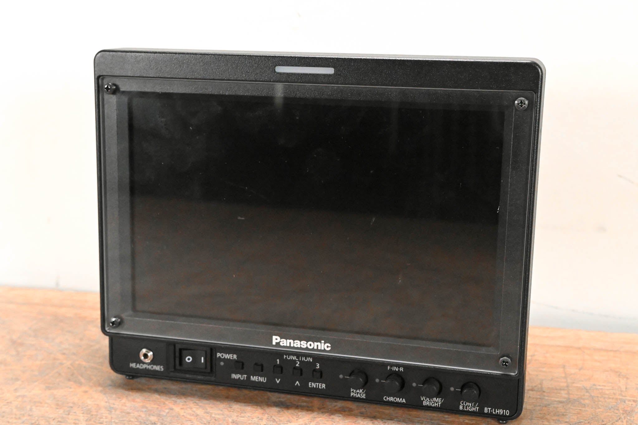 Panasonic BT-LH910G 9" LCD HDMI / SDI Video Monitor