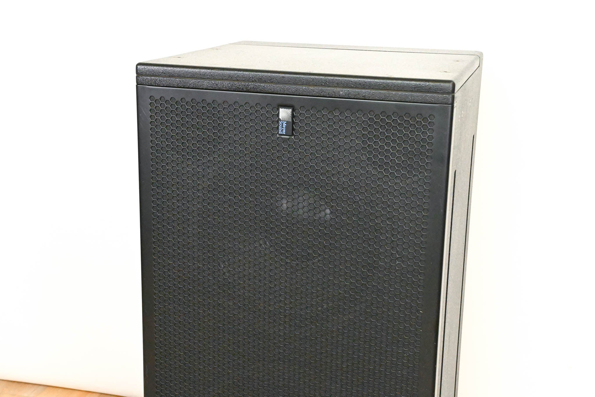 Meyer Sound 600-HP Compact High-Power Subwoofer