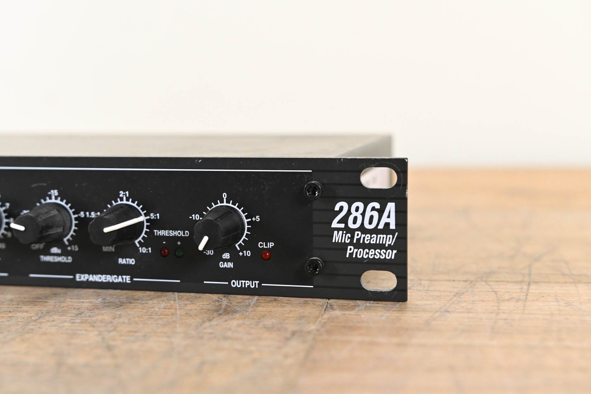 dbx 286A Microphone Preamp Processor