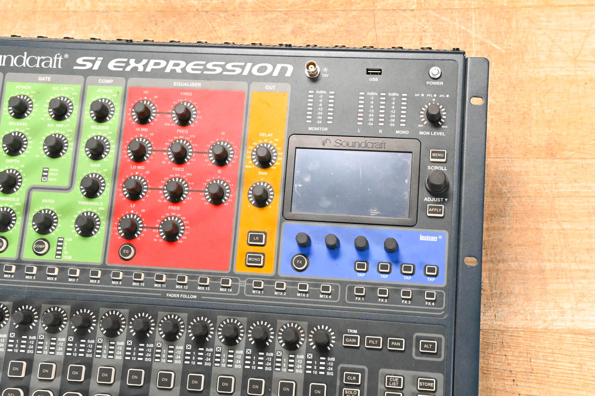 Soundcraft Si Expression 1 16-Channel Digital Audio Mixing Console
