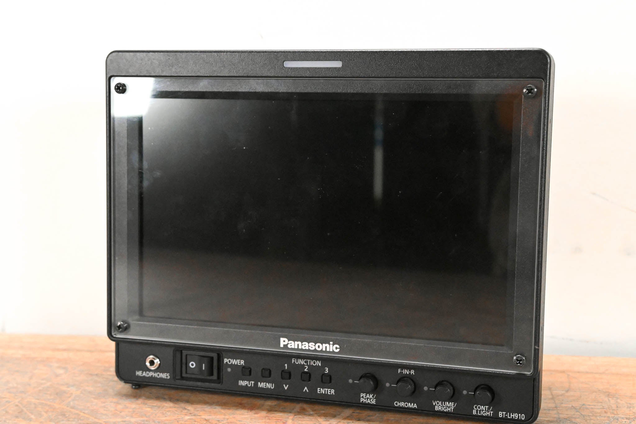 Panasonic BT-LH910G 9" LCD HDMI / SDI Video Monitor
