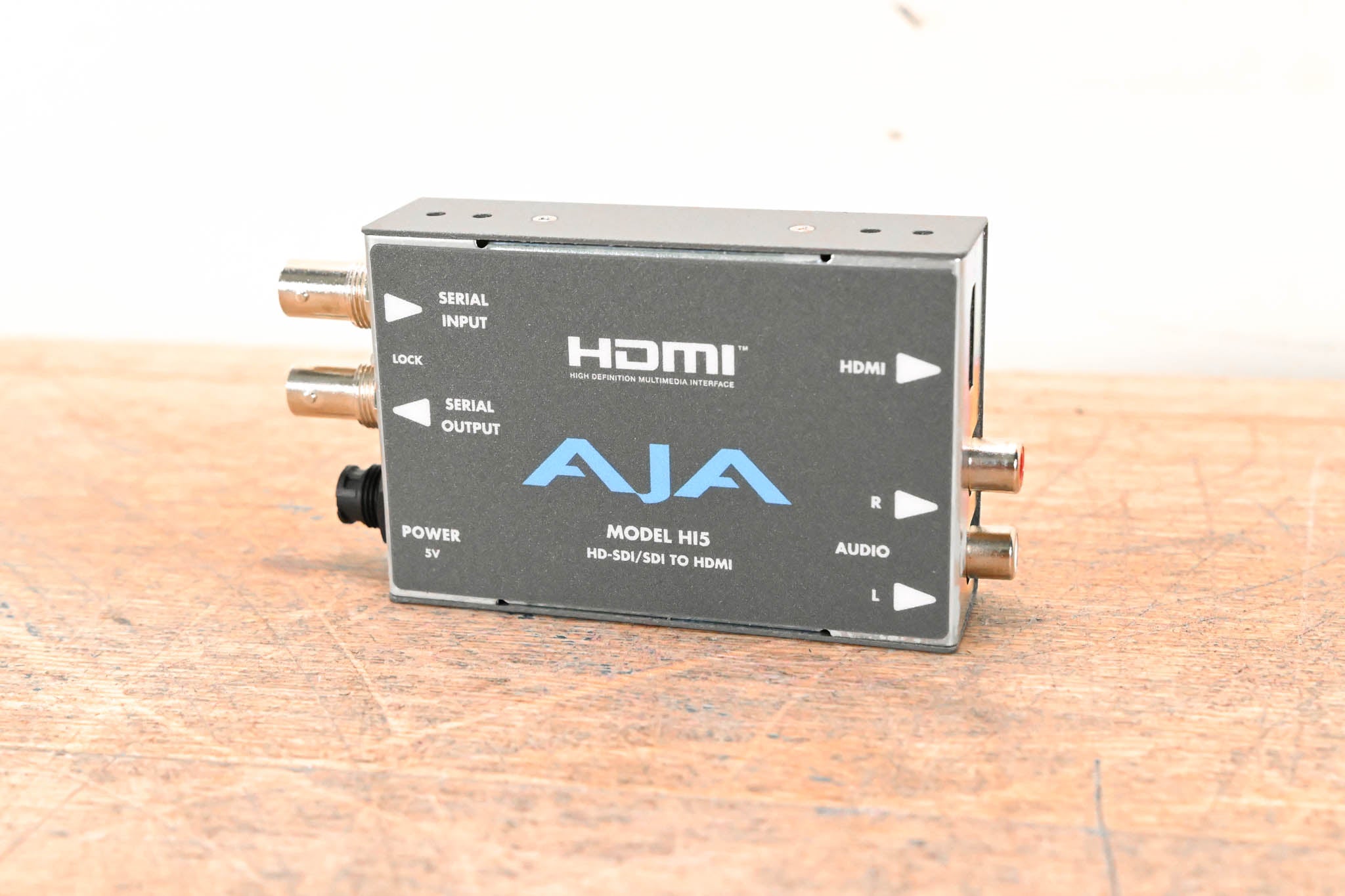 AJA HI5 HD/SD-SDI to HDMI Video and Audio Converter