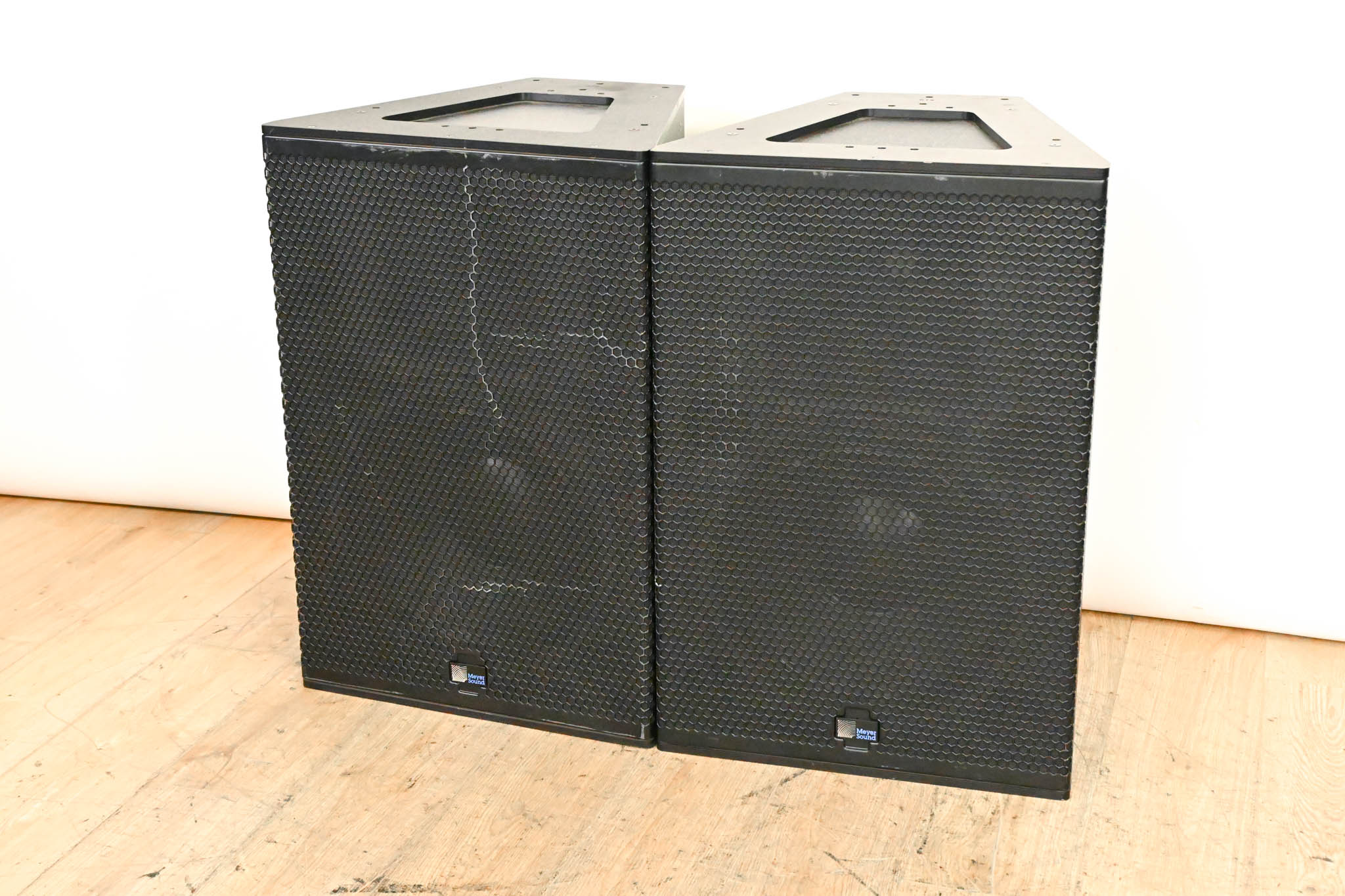 Meyer Sound UPQ-2P Active Narrow Coverage Loudspeaker (PAIR)