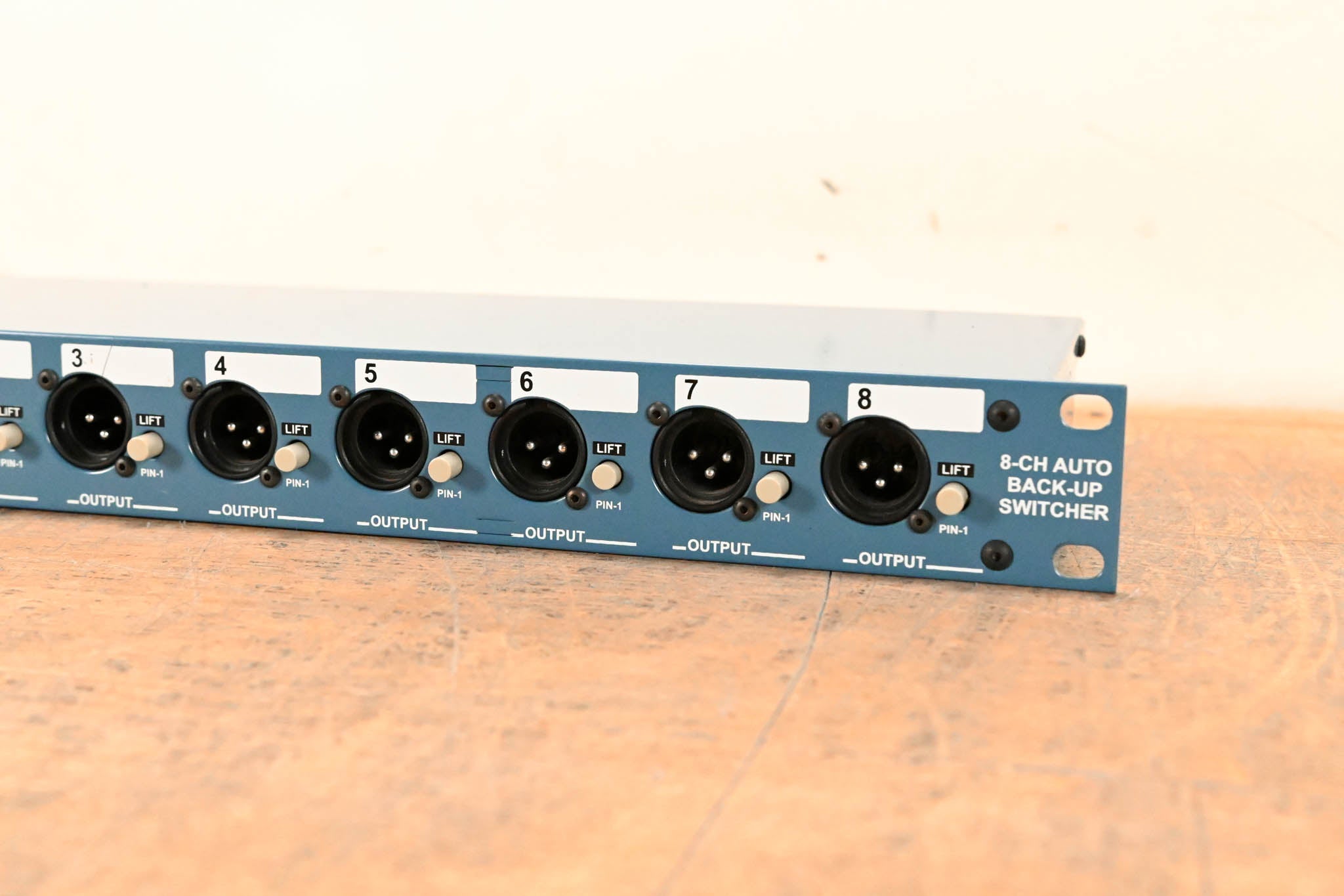 Radial Engineering SW8 MK2 8-CH Line Level Auto-Switcher NO POWER SUPPLY