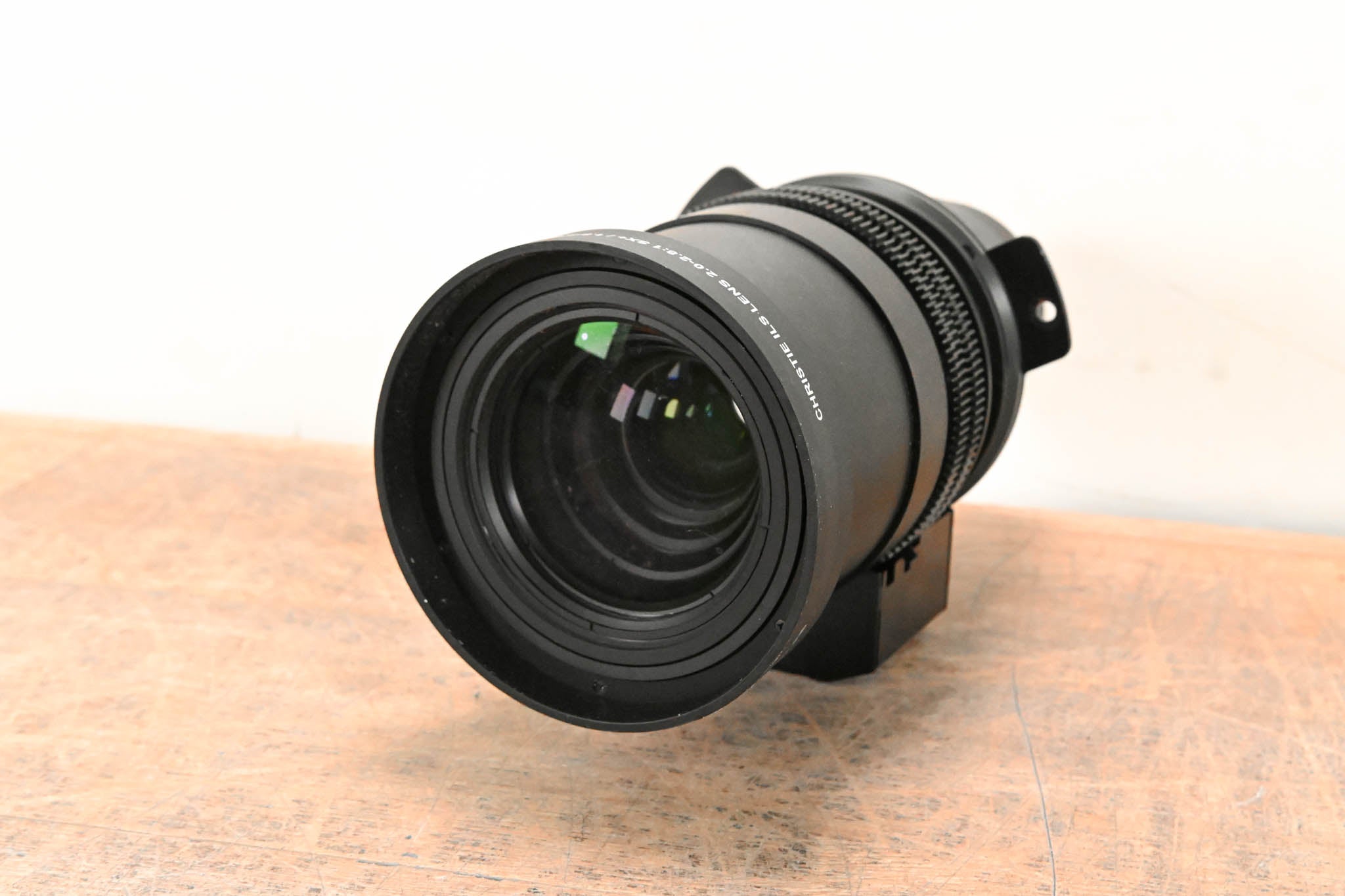 Christie ILS Lens 2.0-2.8:1 SX+ / 1.8-2.6:1 HD 0.95" 3-Chip DLP Lens