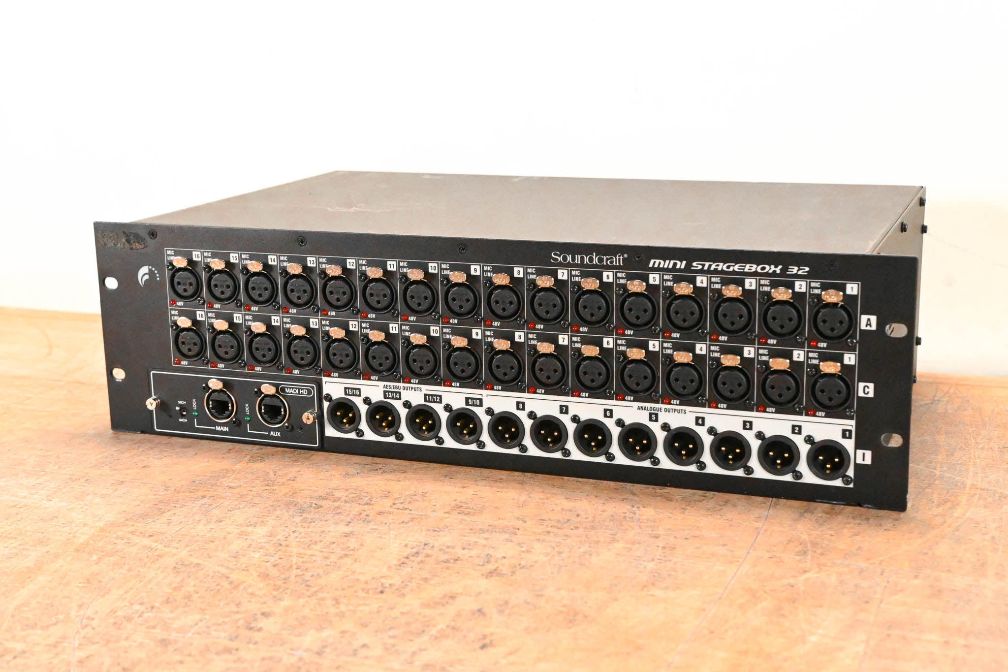 Soundcraft Mini Stagebox 32 Cat 5 32-Ch. Digital Stagebox with MADI Card