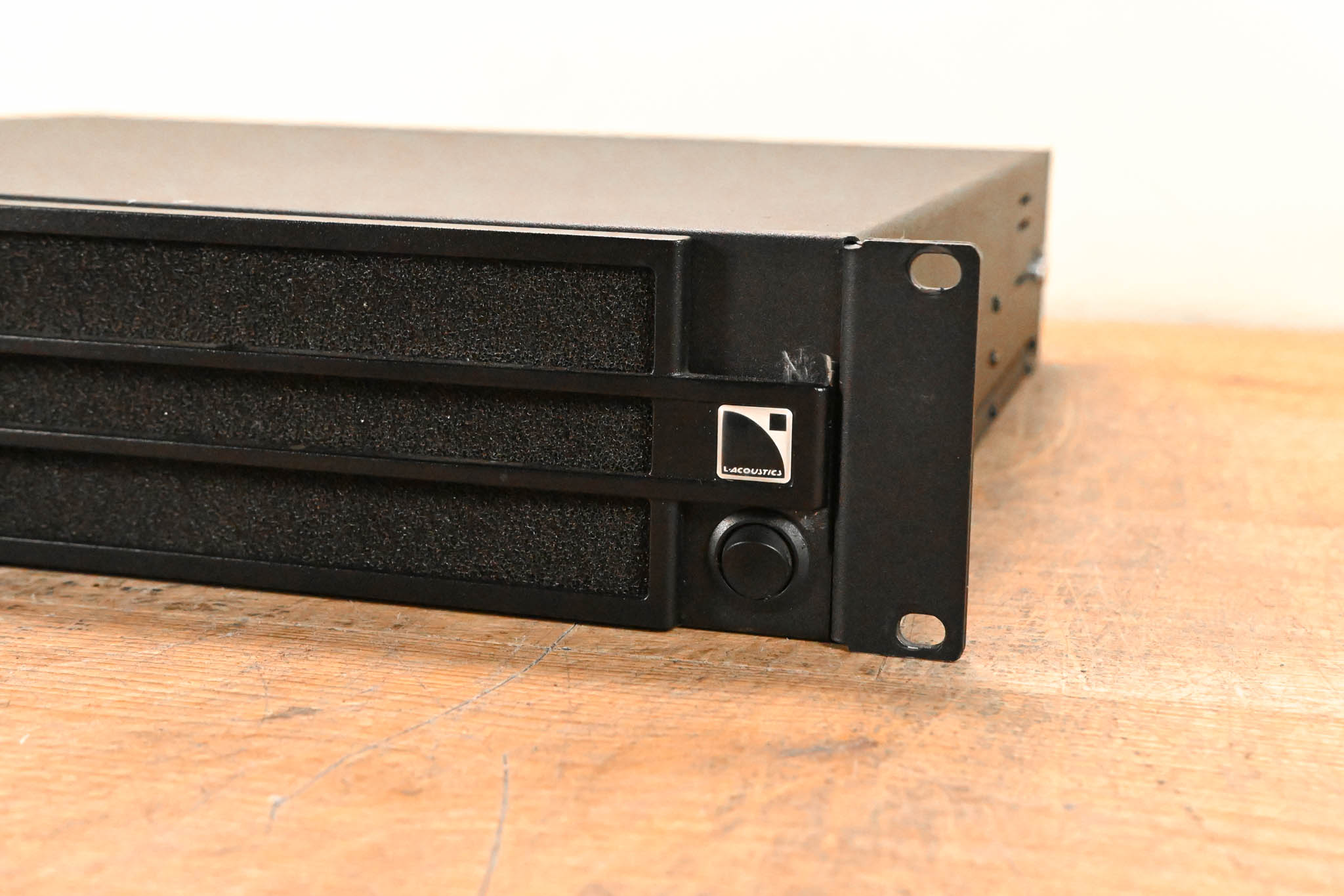 L-Acoustics LA8 US Four-Channel Amplified Controller
