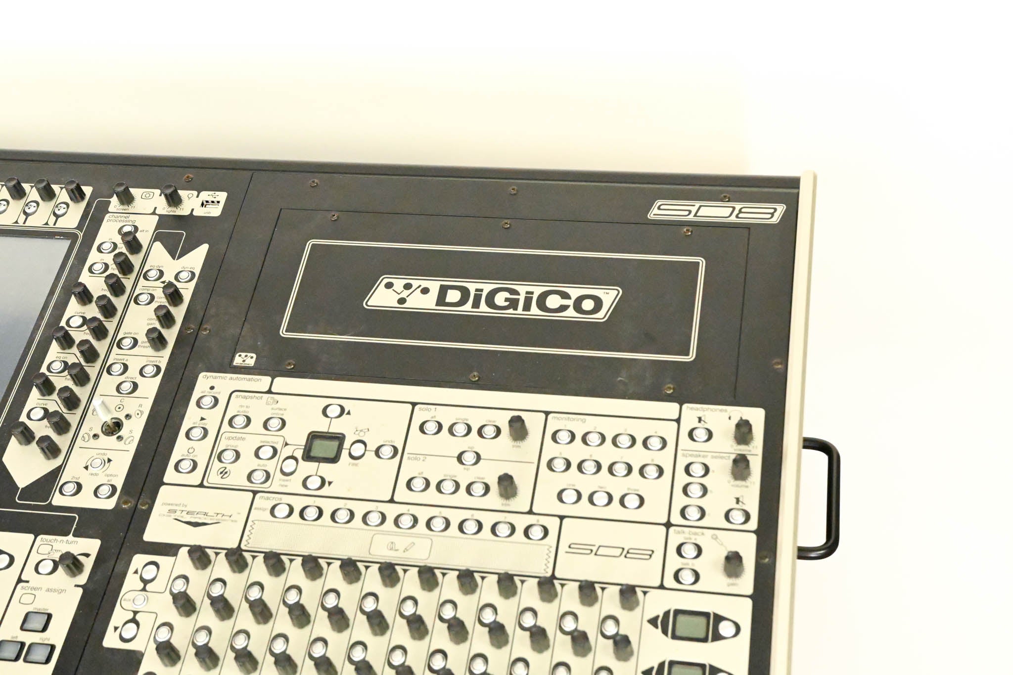 DiGiCo SD8 120-Channel Digital Mixing Console