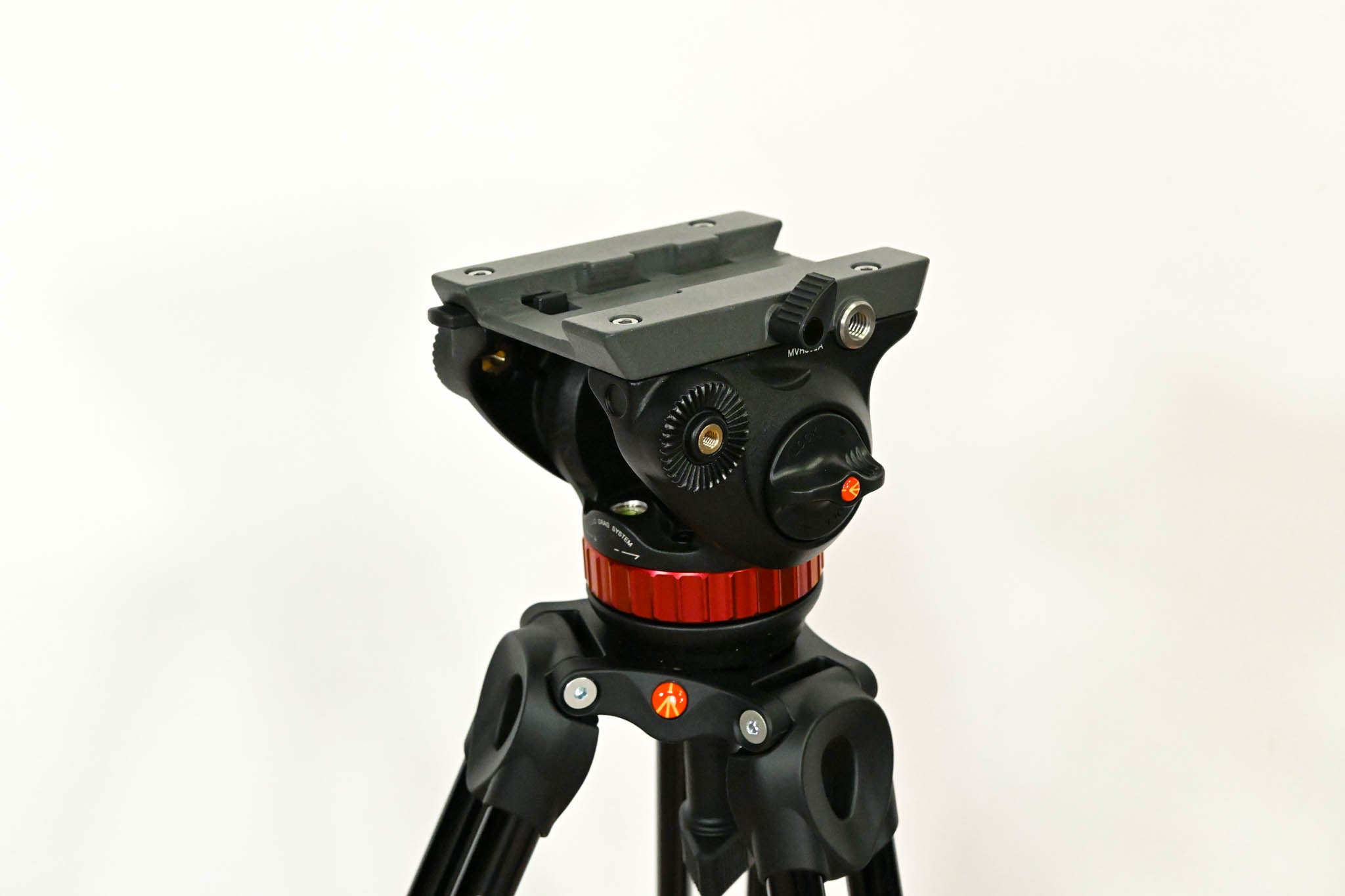 Manfrotto MVH502A Fluid Head with MVT502AM Two-Stage Tripod